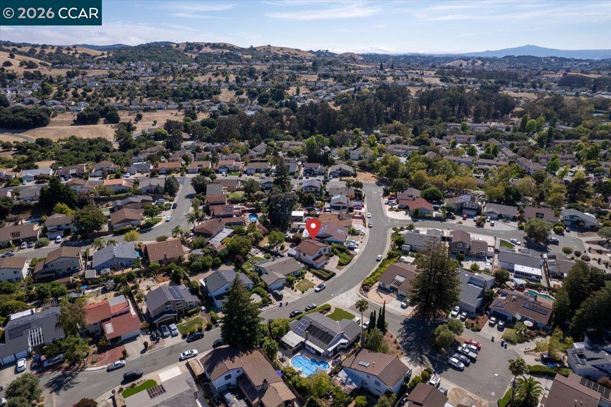 124 Chestnut Dr, Hercules CA 94547 — photo 57