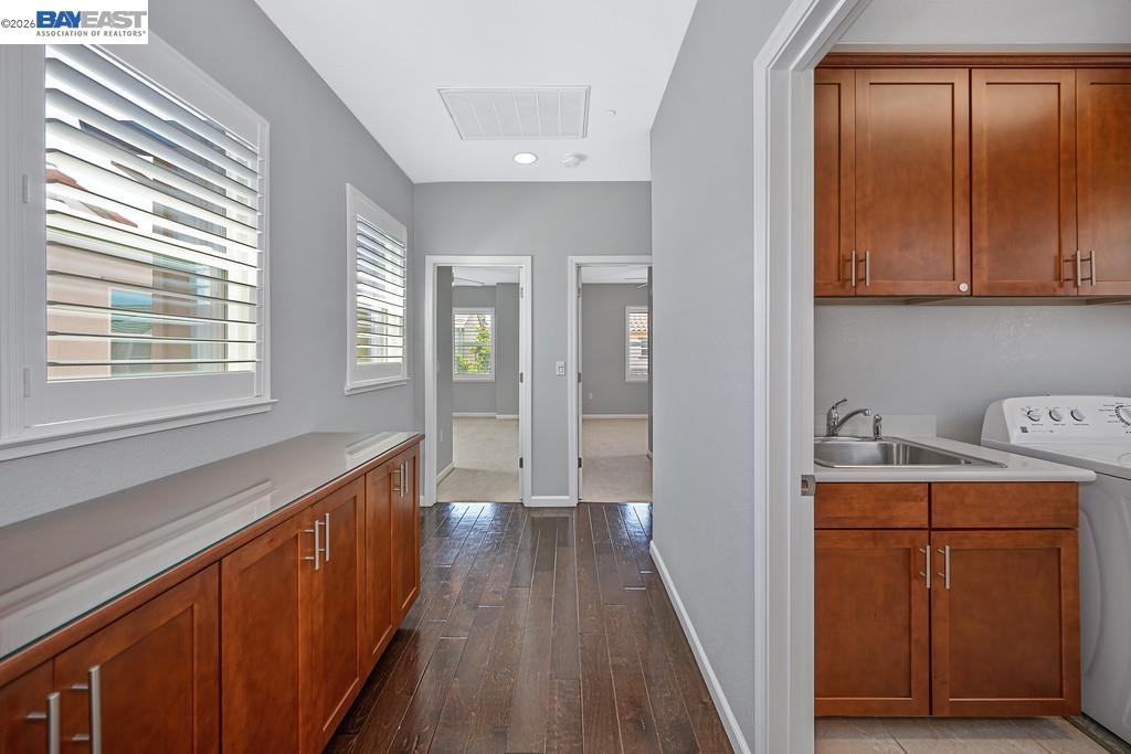 724 N Topiary Ln, Mountain House CA 95391 — photo 22