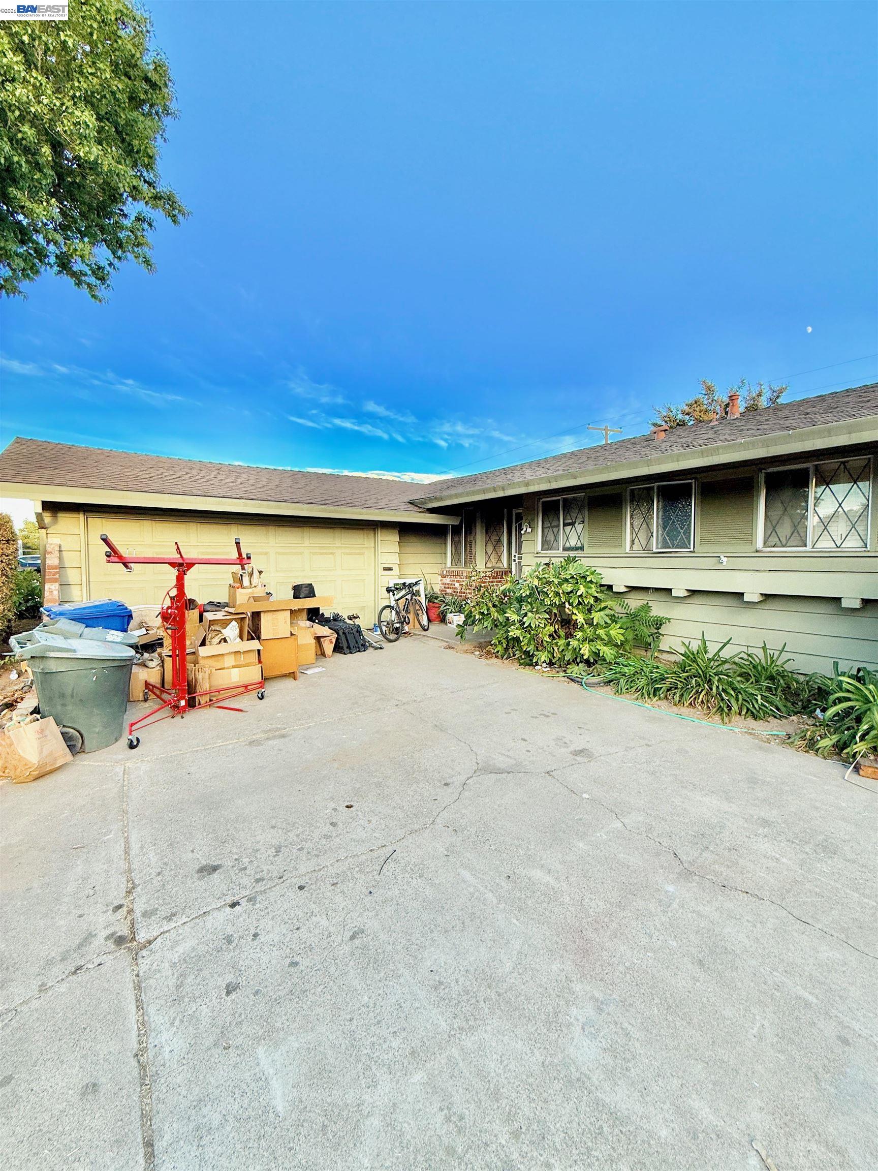5814 Hemlock St, Sacramento CA 95841 — photo 4