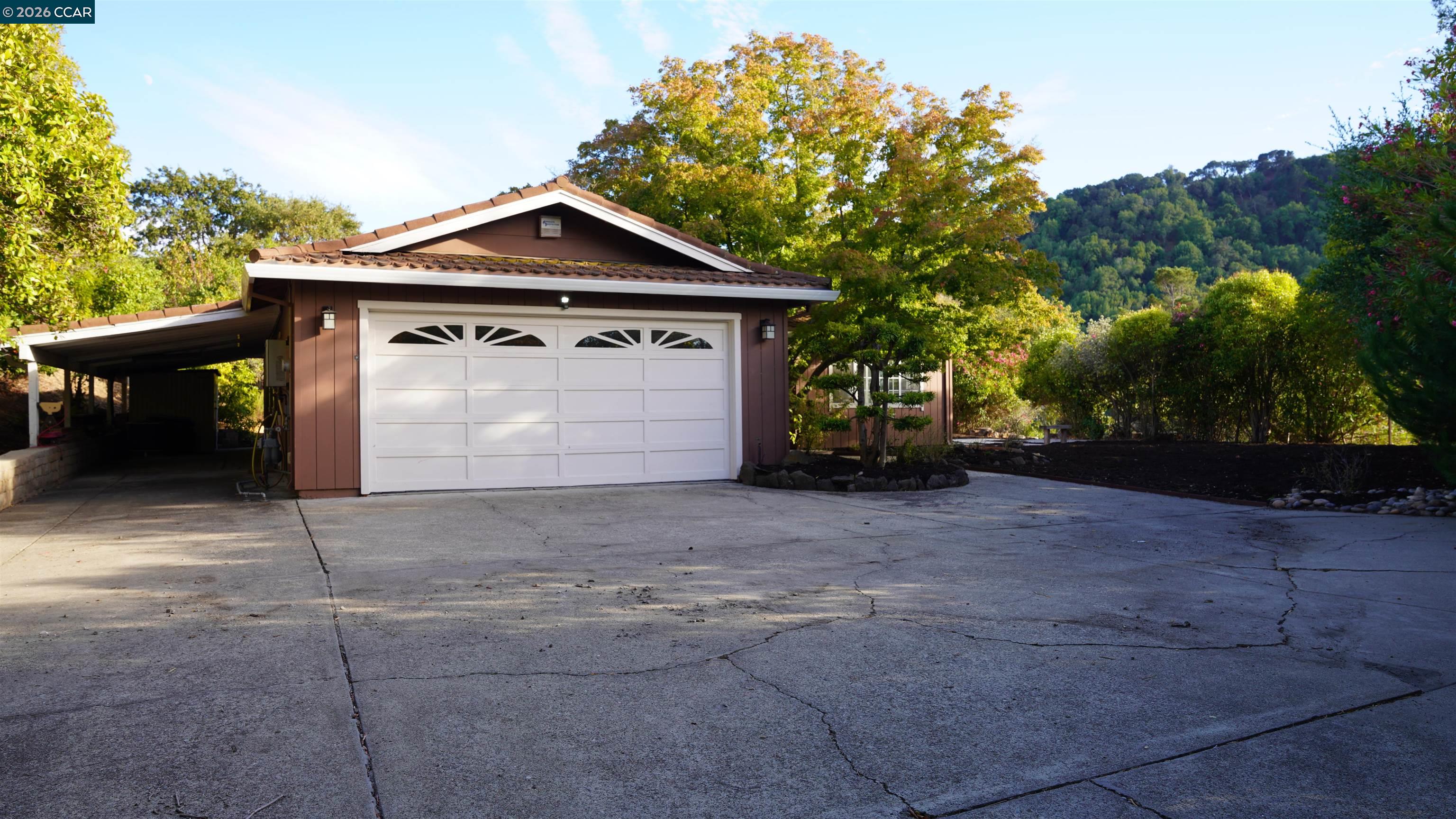 2531 Moraga Dr, Pinole CA 94564