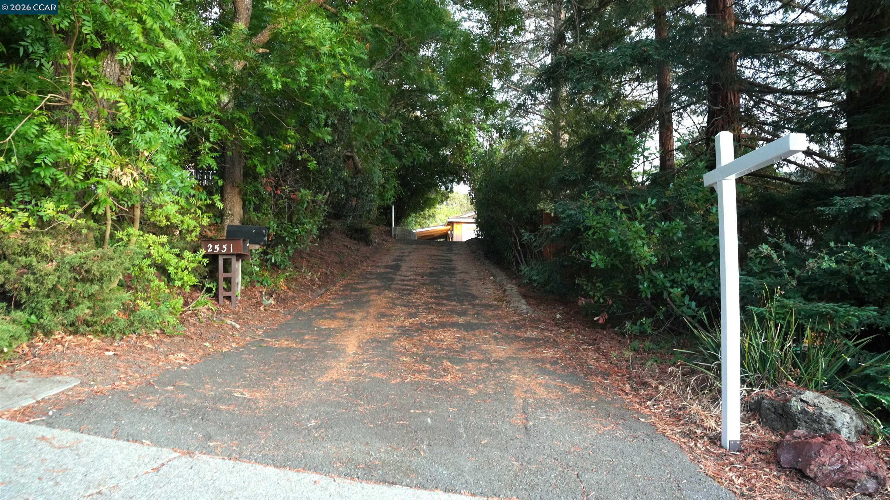 2531 Moraga Dr, Pinole CA 94564 — photo 3