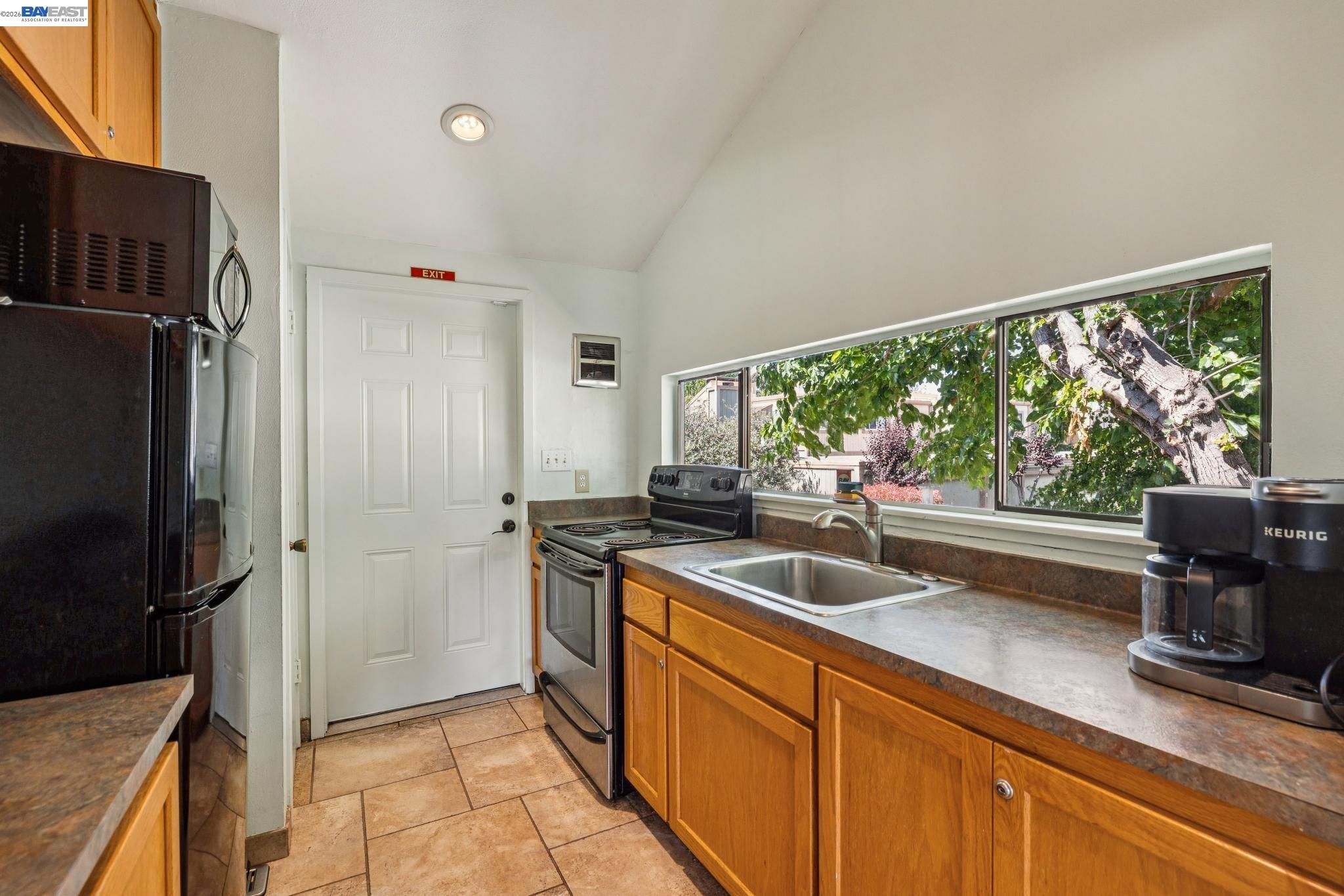 1129 Island Drive, Alameda CA 94502 — photo 45