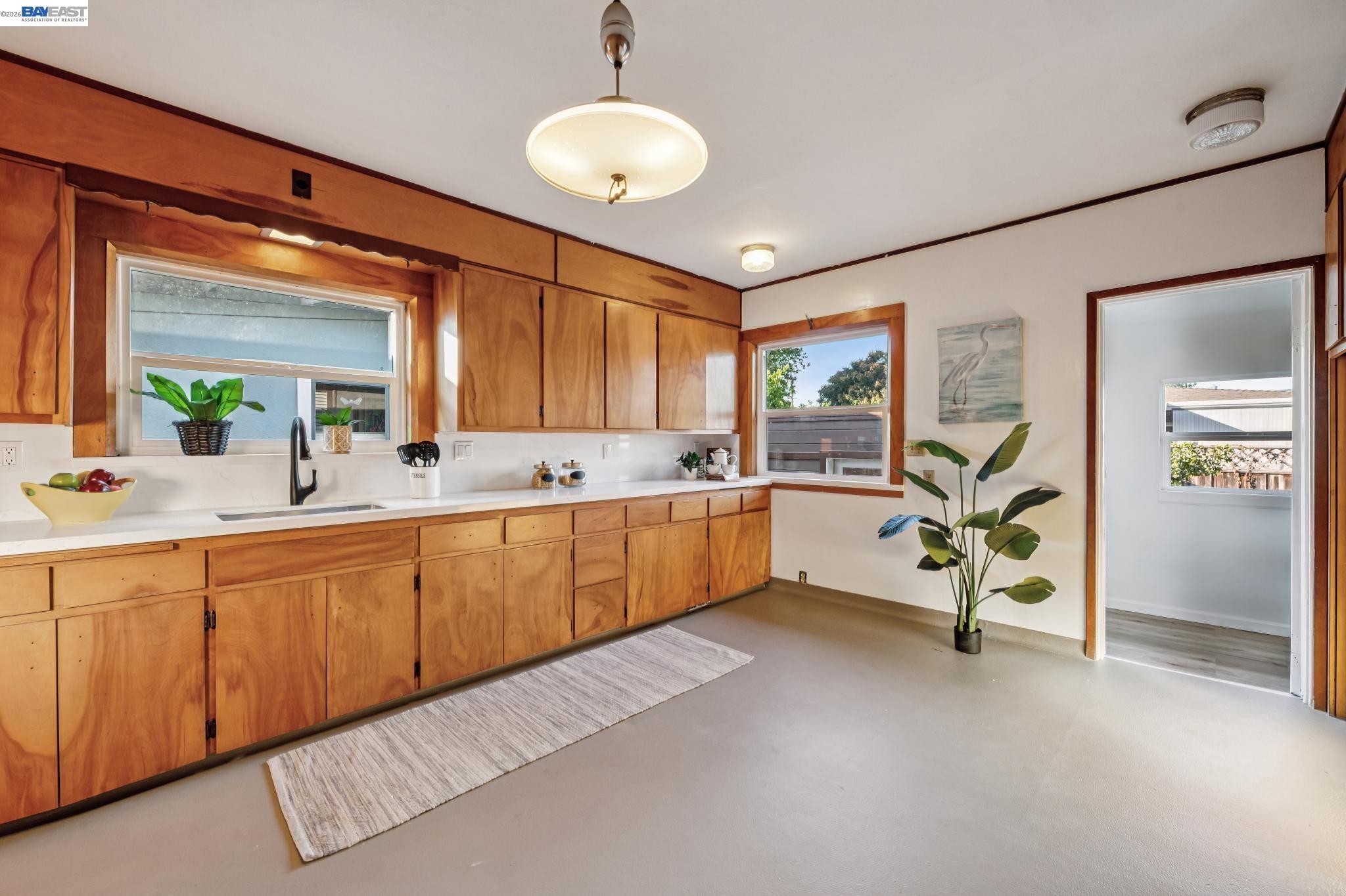 2515 Noble Ave, Alameda CA 94501 — photo 15