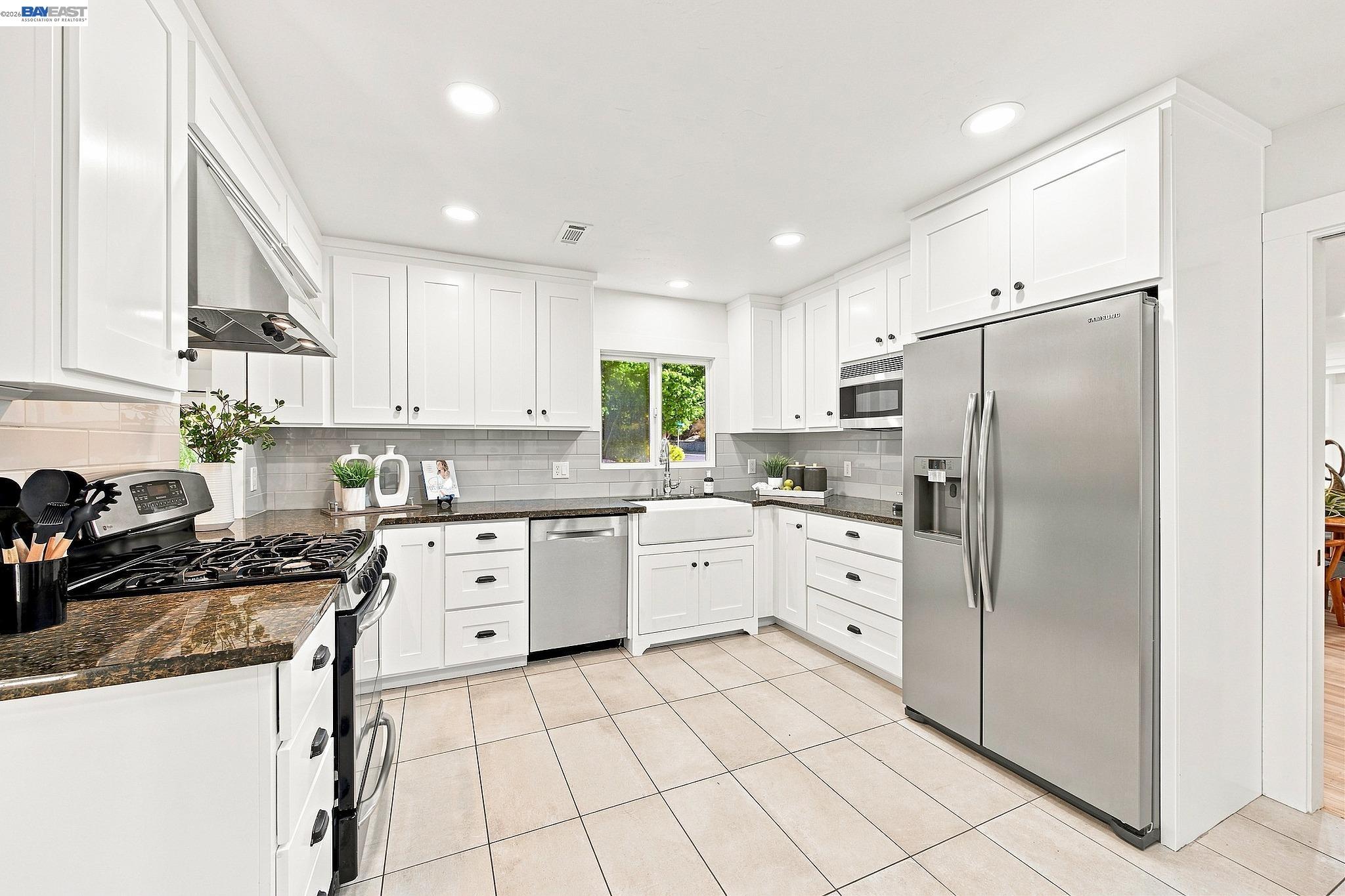 408 Amaral Cir, Pleasanton CA 94566 — photo 12