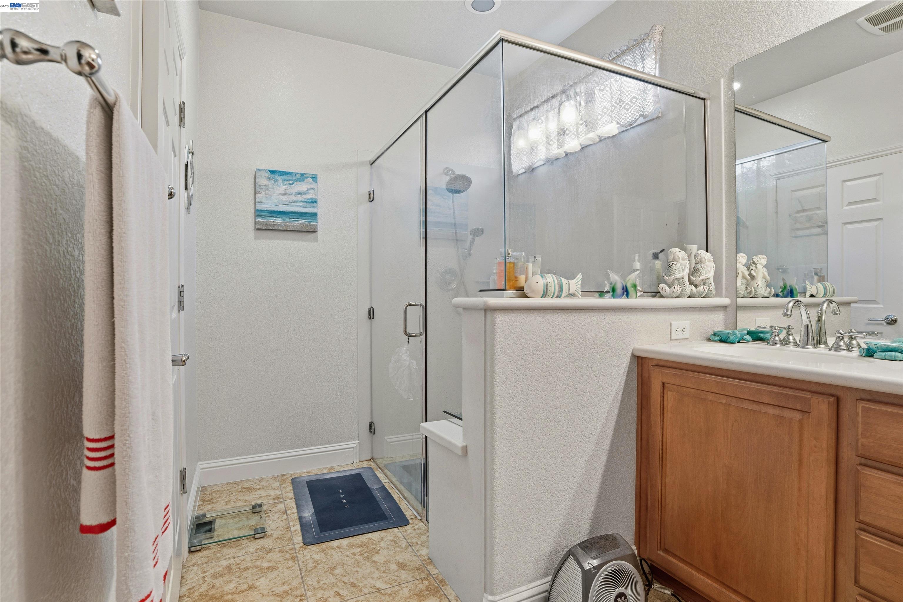 2336 Shadow Berry Dr, Manteca CA 95336 — photo 9