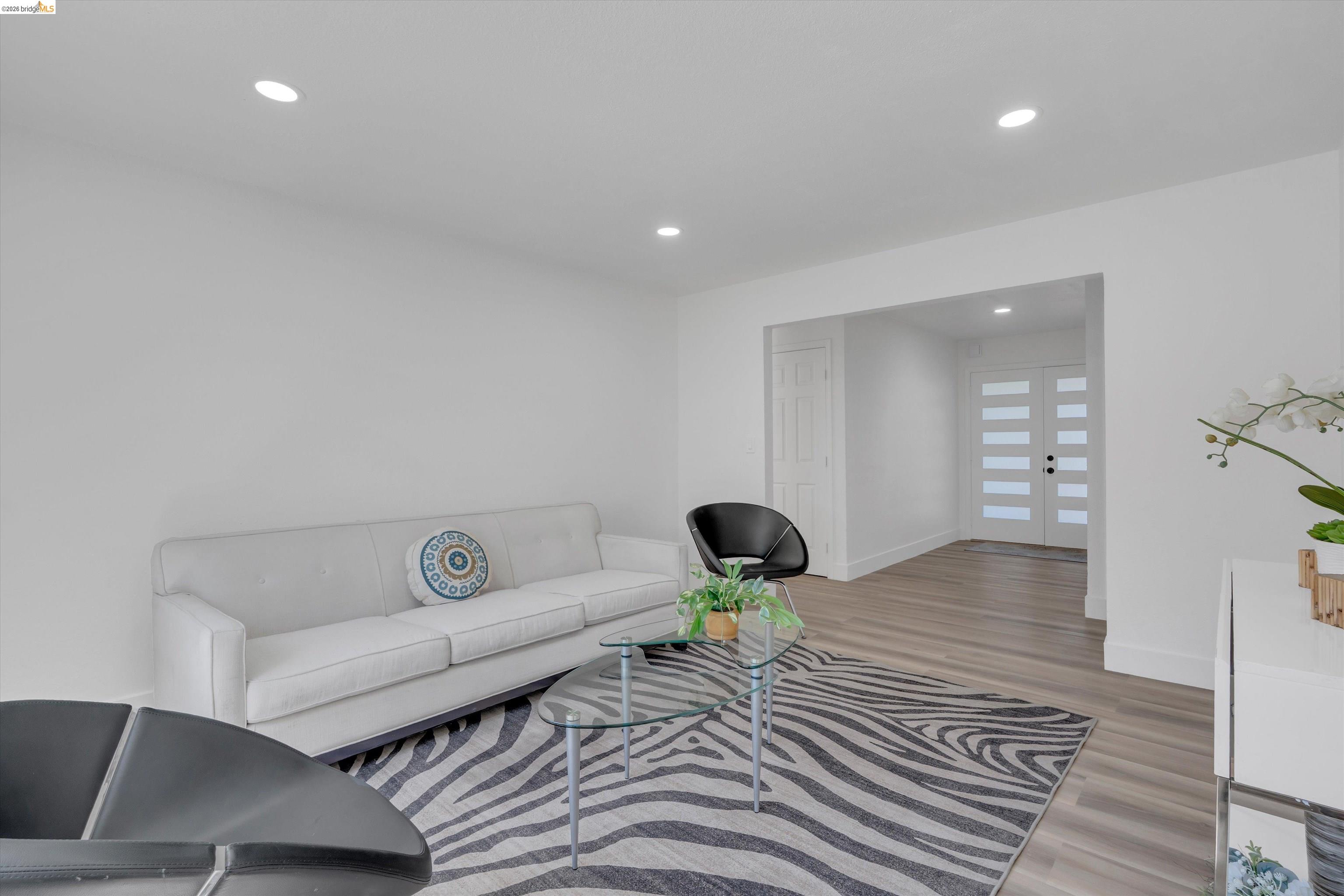 304 Huntington Dr, Antioch CA 94509 — photo 7