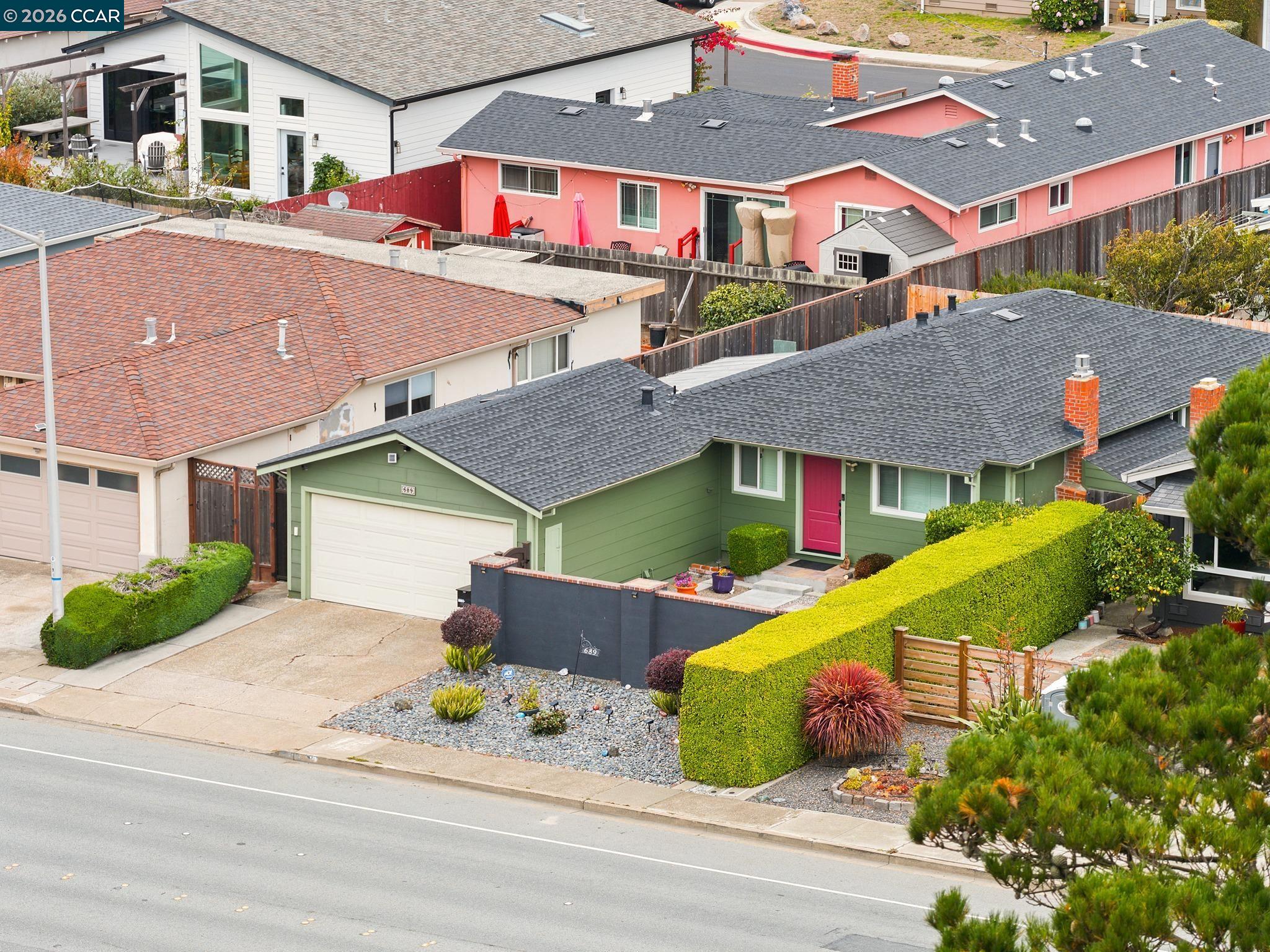 689 Linda Mar Blvd, Pacifica CA 94044 — photo 3