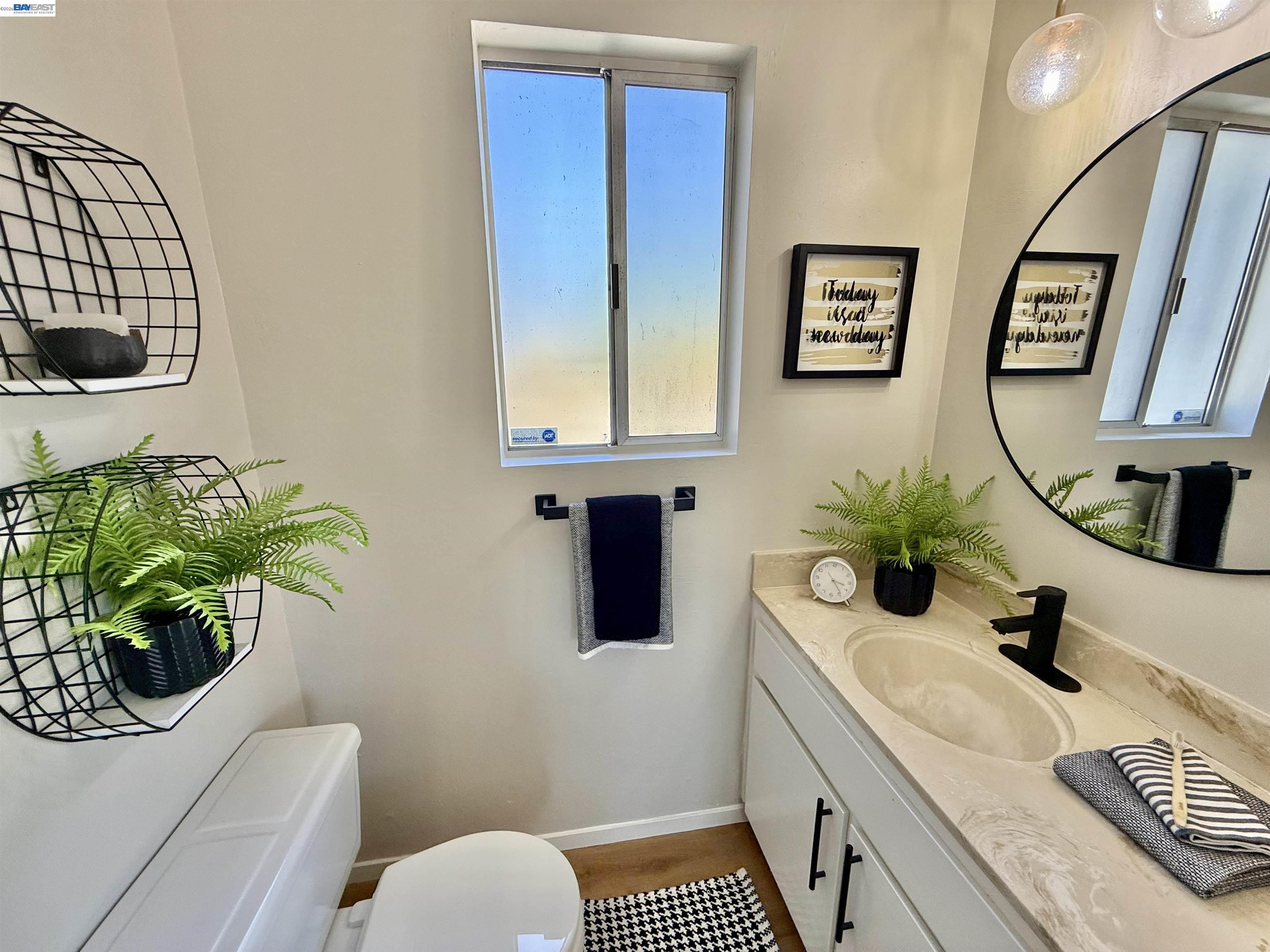 15350 Dewey St, San Leandro CA 94579 — photo 36