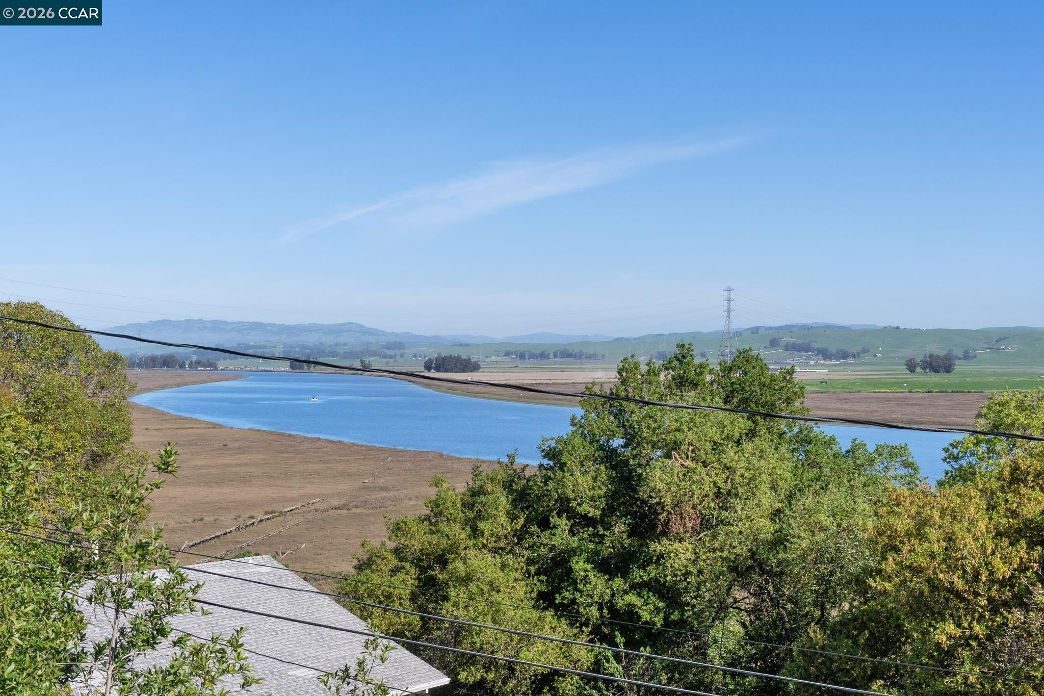 66 Bridge Rd, Novato CA 94945 — photo 9