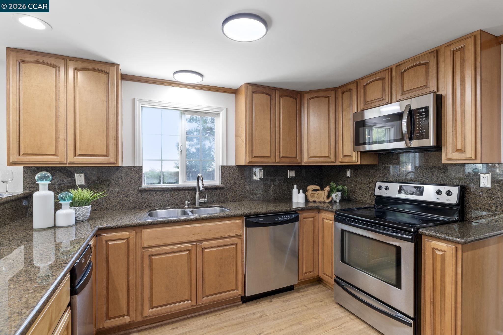 7527 Blue Fox Way, San Ramon CA 94583 — photo 32