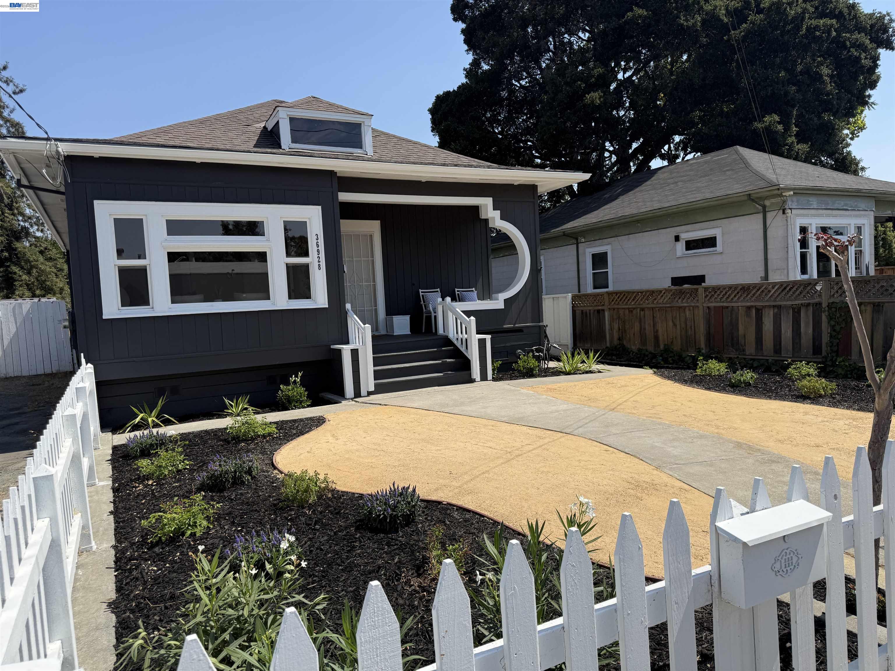 36928 Magnolia St, Newark CA 94560 — photo 2