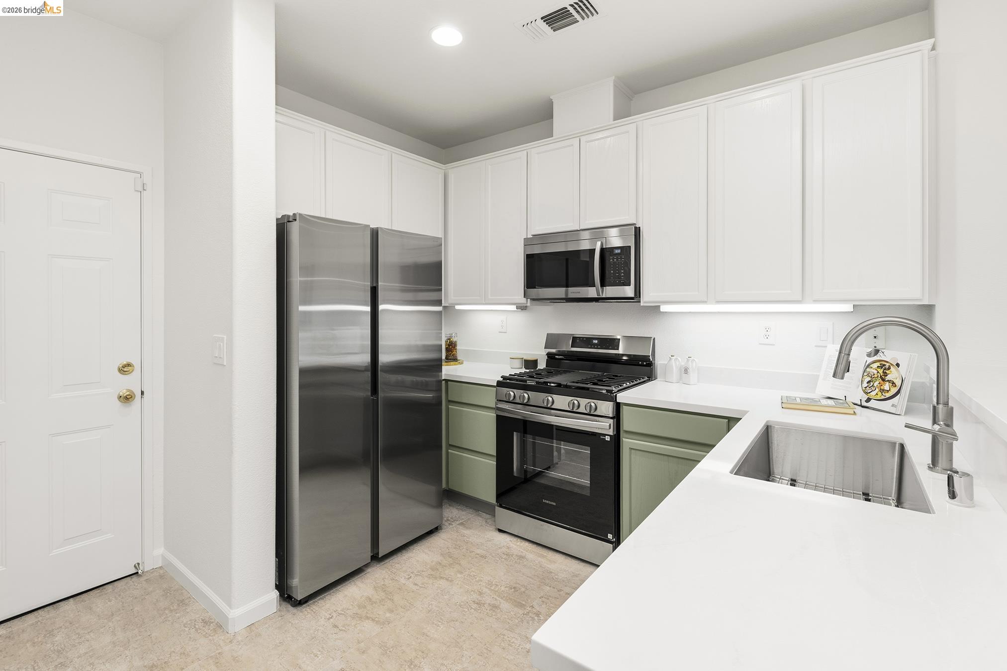 710 City Walk Pl # 1, Hayward CA 94541 — photo 12