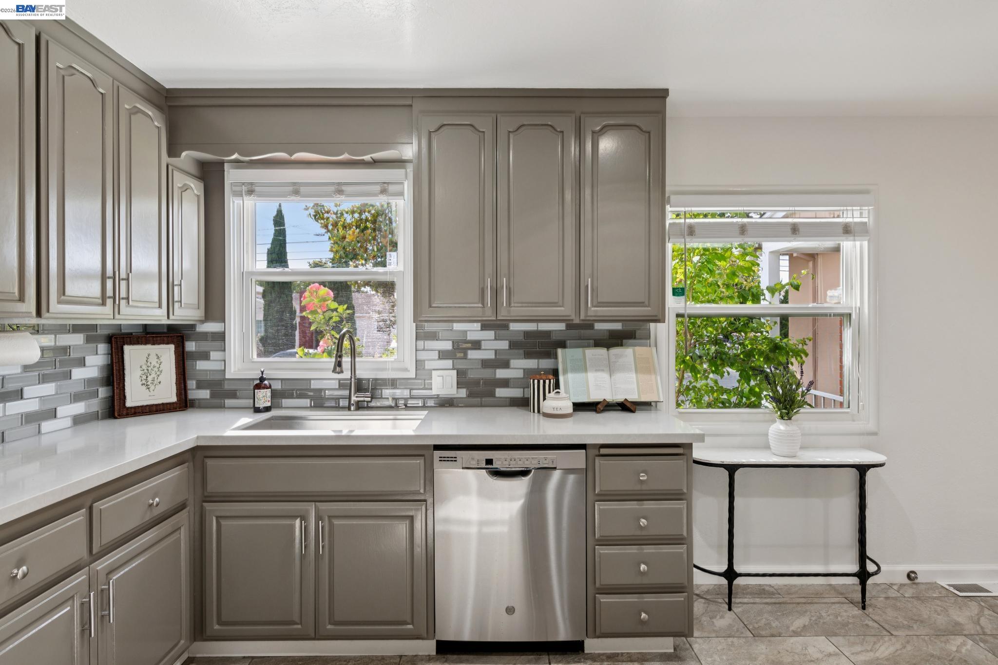 15040 Costela St, San Leandro CA 94579 — photo 11