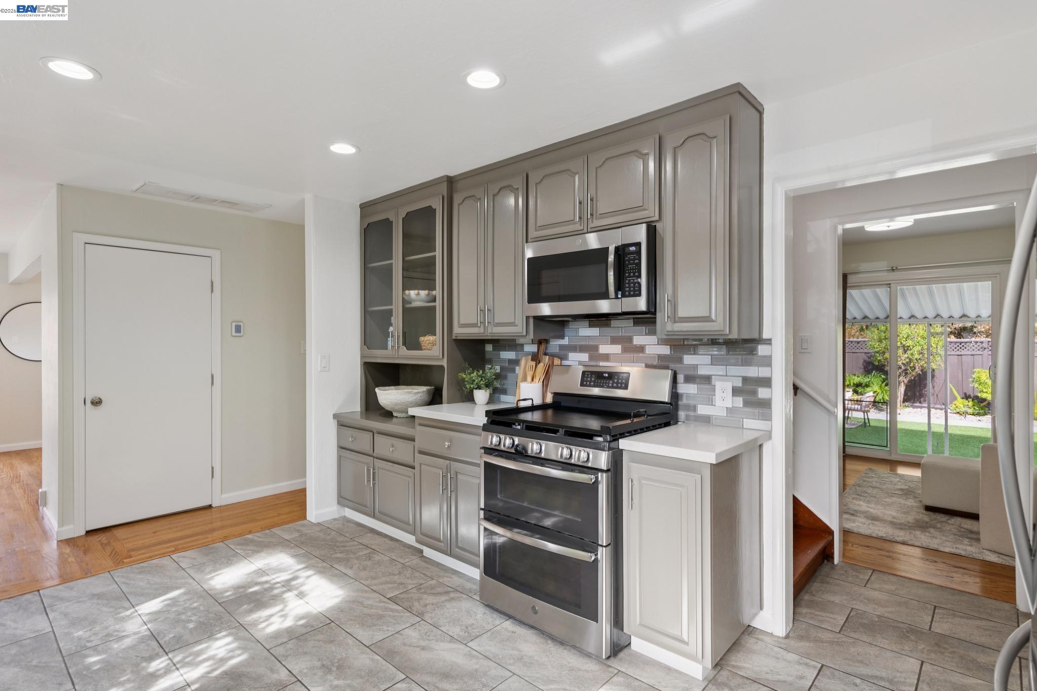 15040 Costela St, San Leandro CA 94579 — photo 14