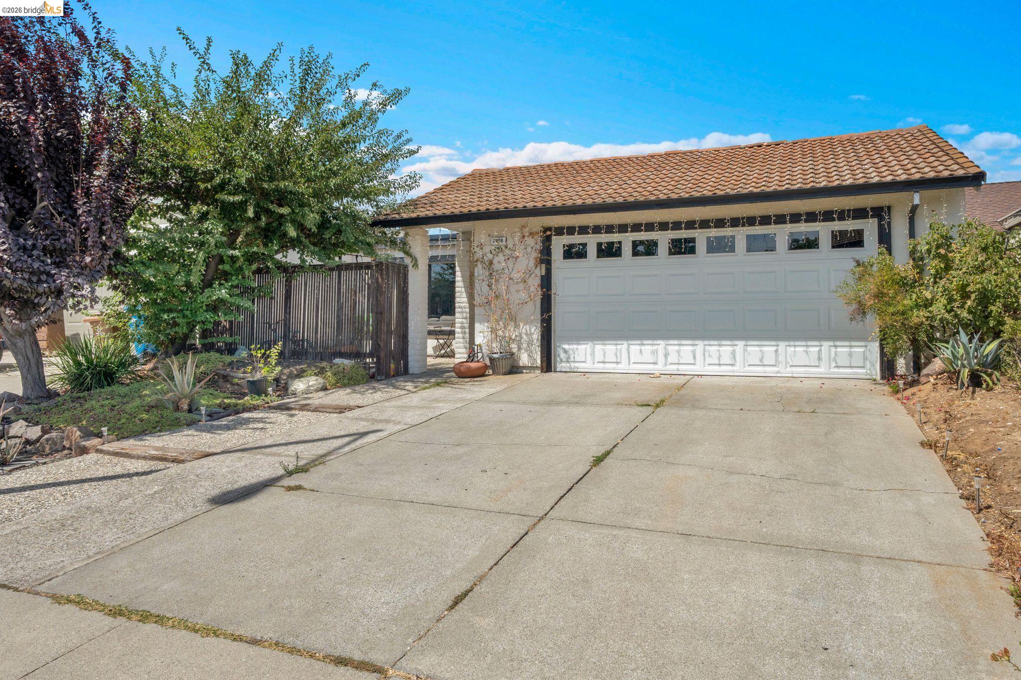 2908 Pear St, Antioch CA 94509 — photo 4