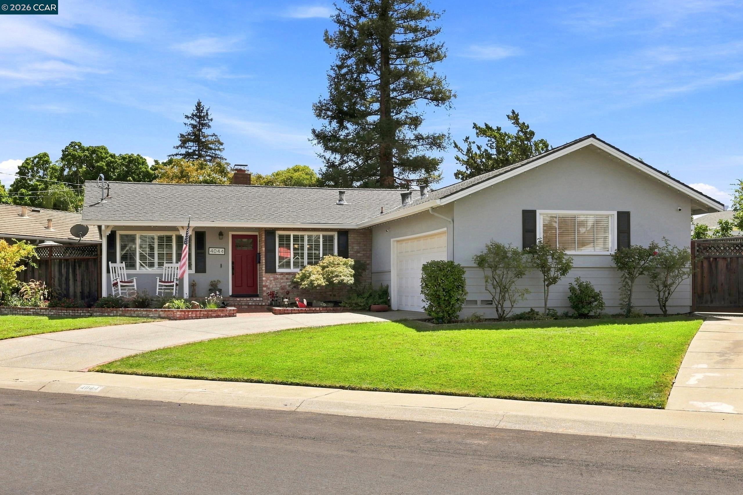 4044 Poplar Ave, Concord CA 94521 — photo 2