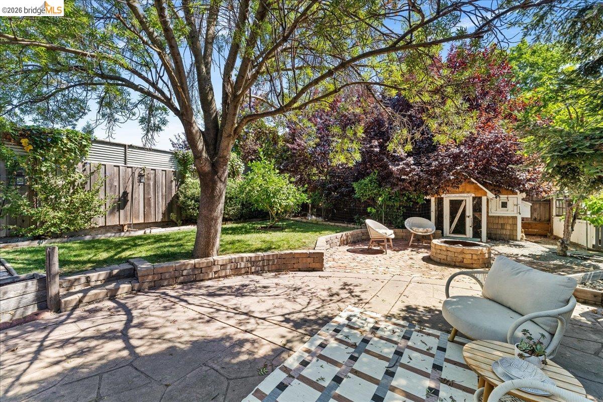 1202 Plaza Dr., Martinez CA 94553 — photo 3