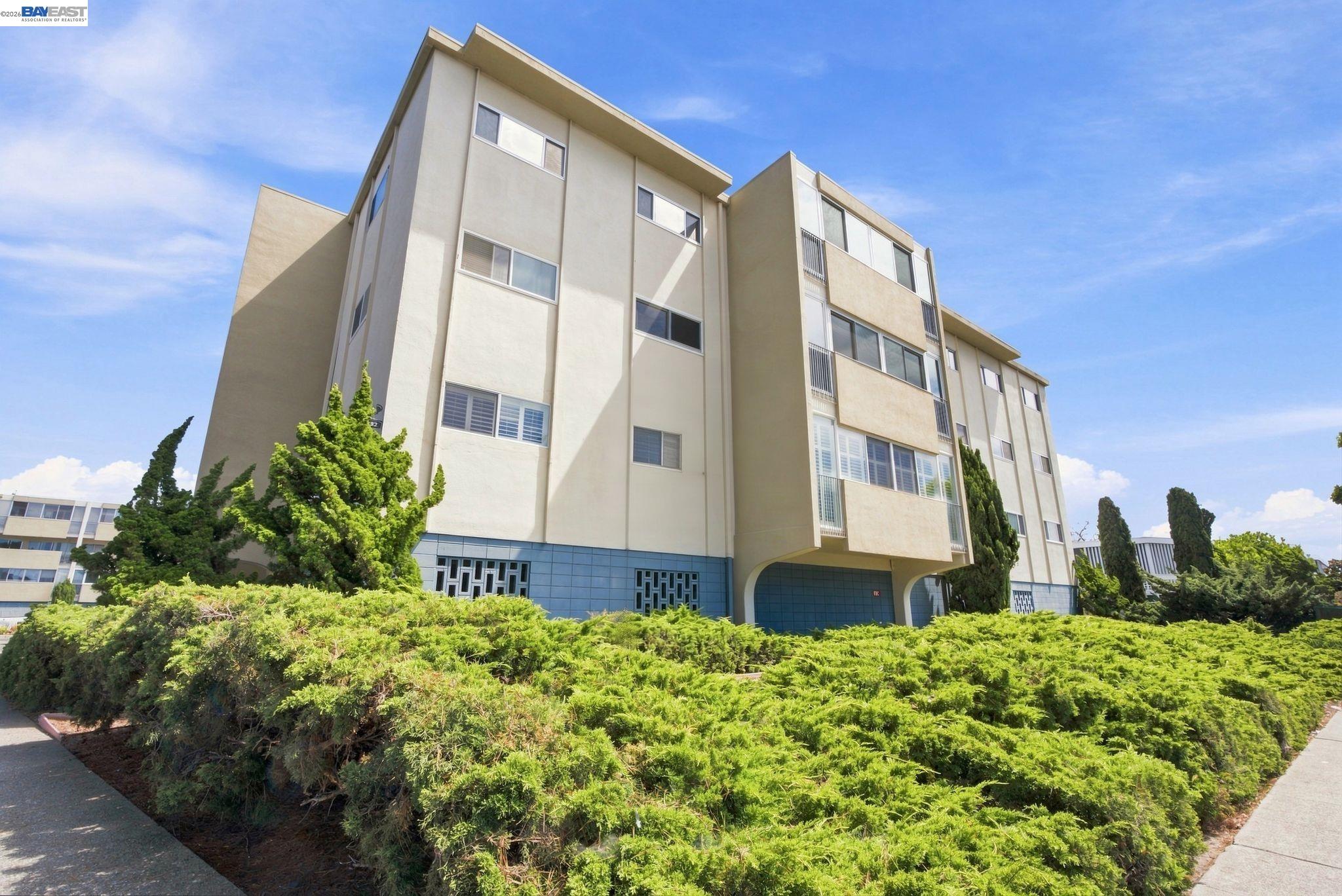 2137 Otis Dr # 101, Alameda CA 94501 — photo 35