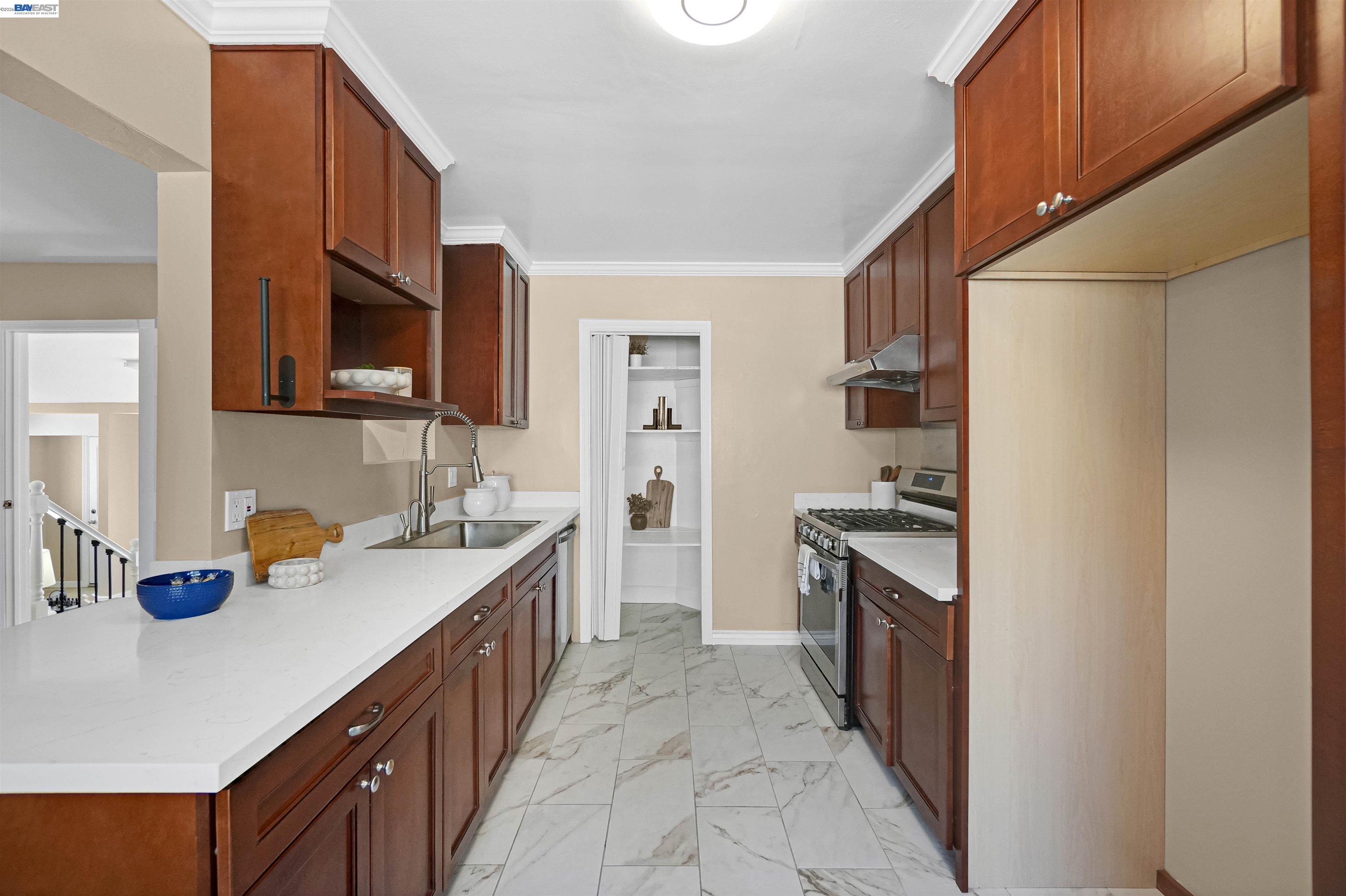 2016 Bancroft Ave, San Leandro CA 94577 — photo 7