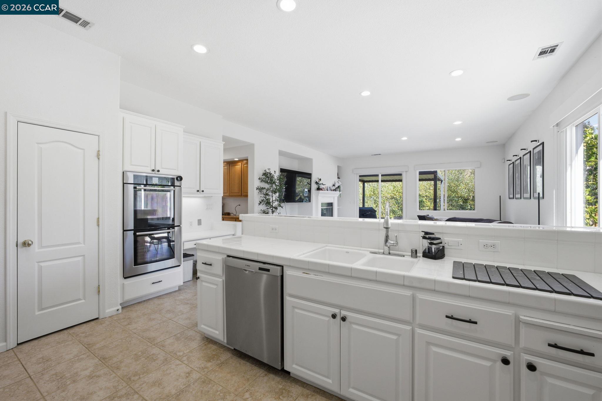 2420 Rushcreek Pl, Vallejo CA 94591 — photo 36