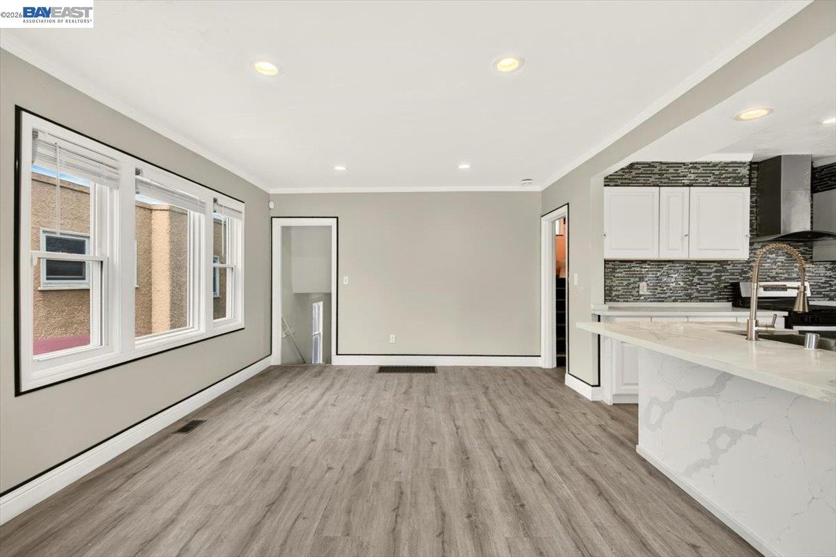 250 W Broadmoor Blvd, San Leandro CA 94577 — photo 11