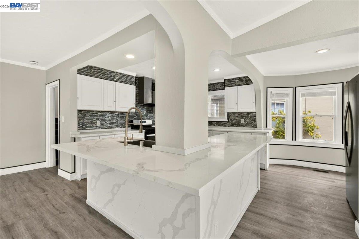 250 W Broadmoor Blvd, San Leandro CA 94577 — photo 13