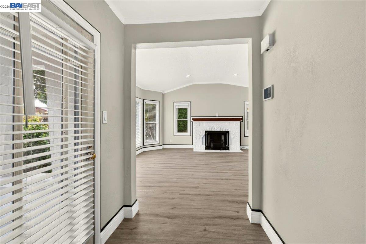 250 W Broadmoor Blvd, San Leandro CA 94577 — photo 6