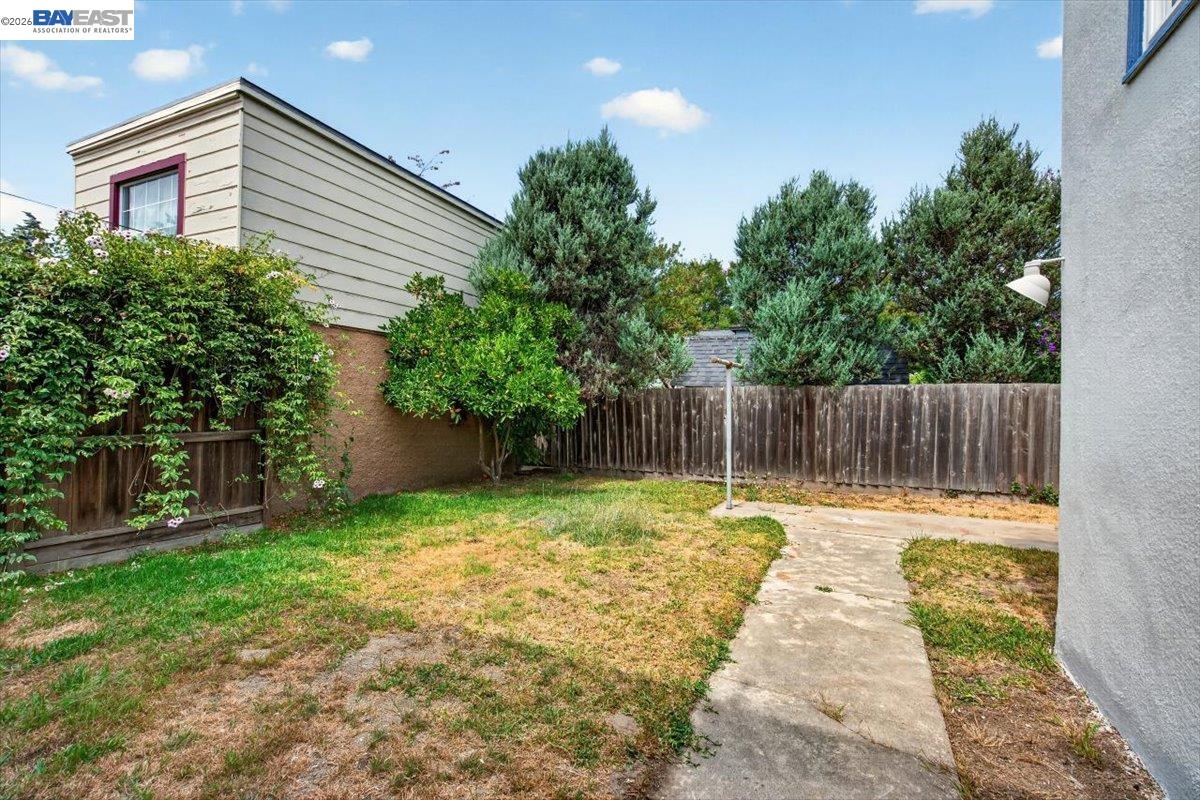 250 W Broadmoor Blvd, San Leandro CA 94577 — photo 52