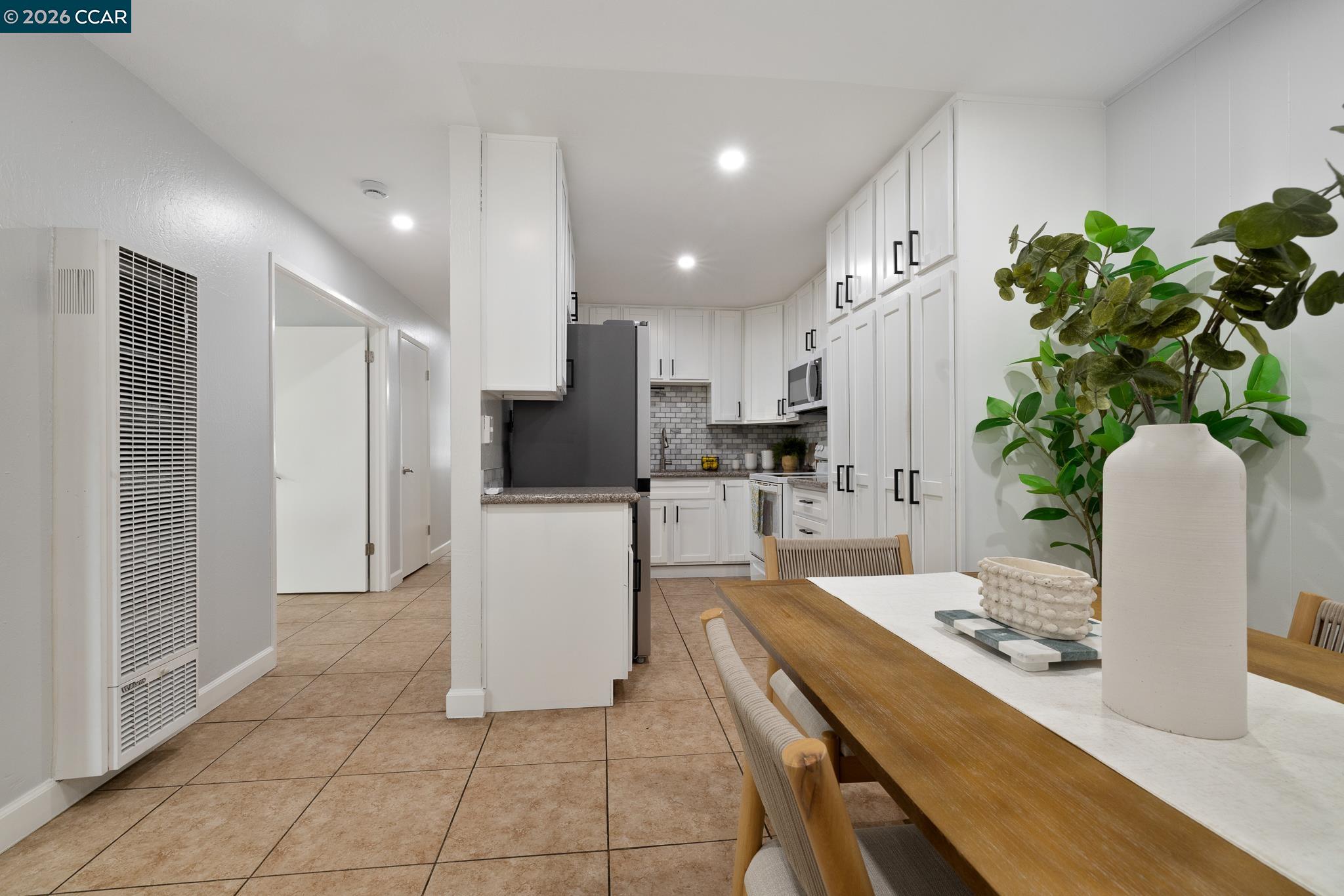 133 E Trident, Pittsburg CA 94565 — photo 13