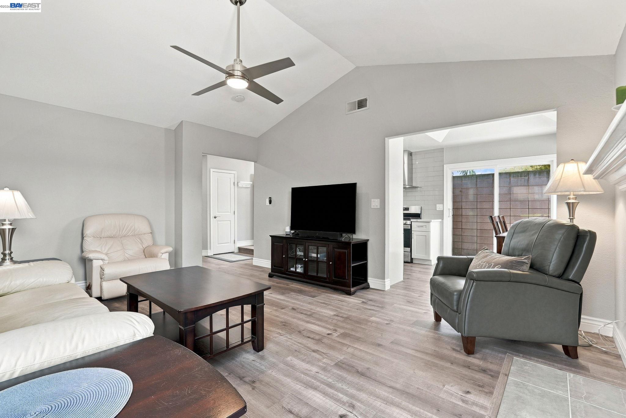 38109 Iris Court, Newark CA 94560 — photo 10
