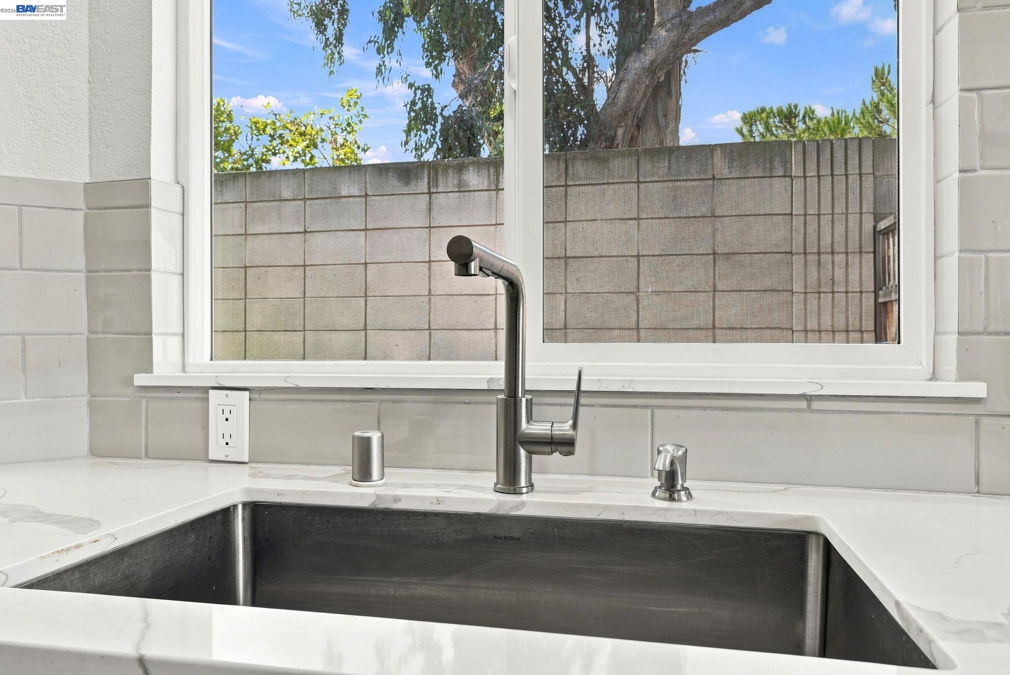 38109 Iris Court, Newark CA 94560 — photo 15
