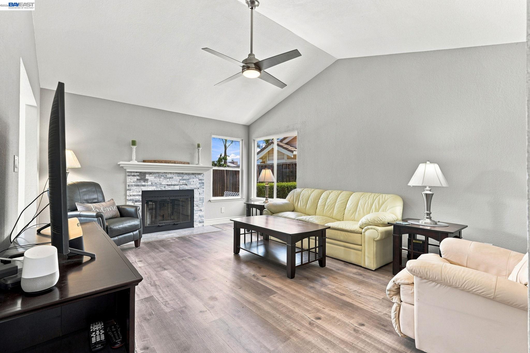 38109 Iris Court, Newark CA 94560 — photo 8
