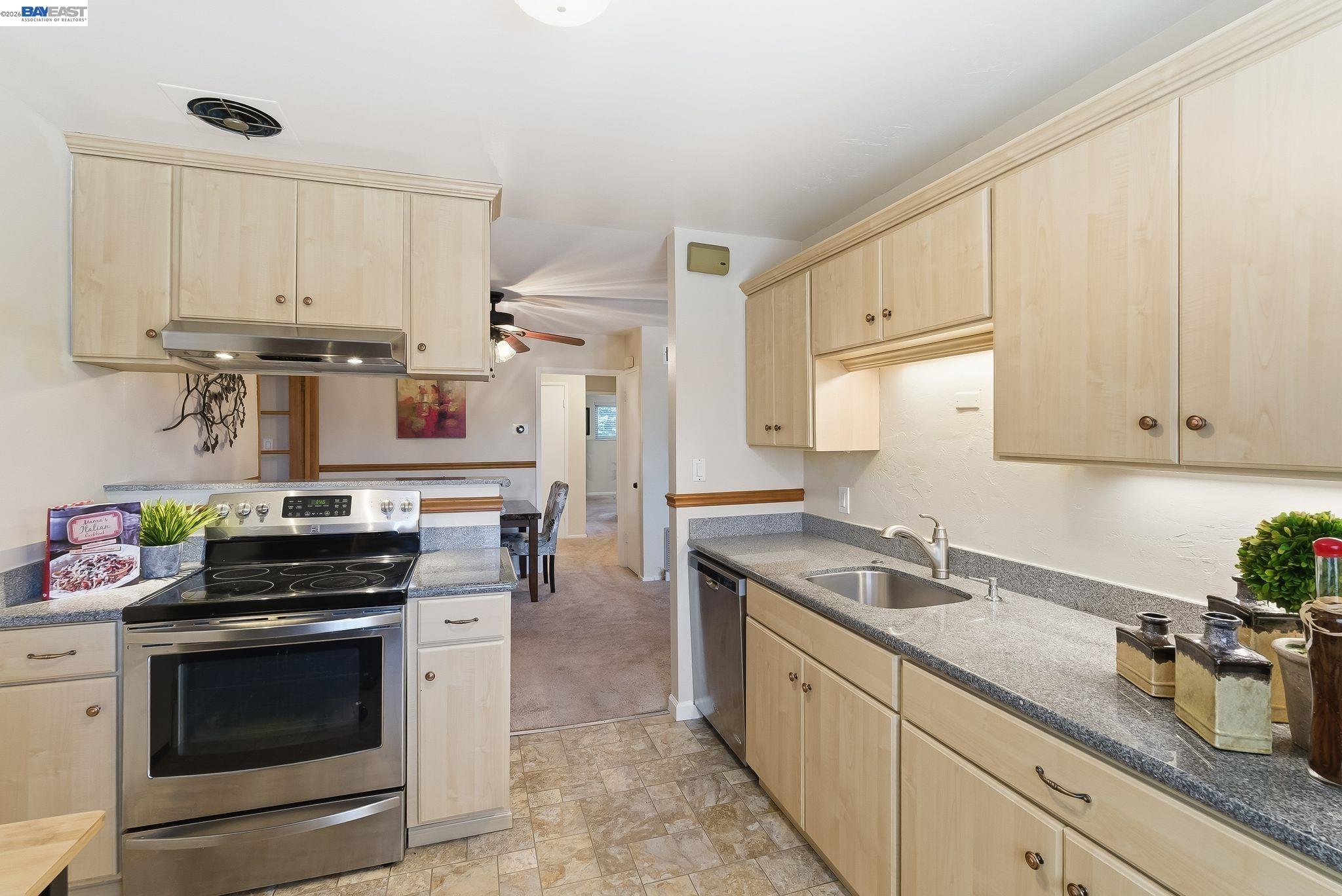 18160 Hunter Ave, San Lorenzo CA 94541 — photo 11