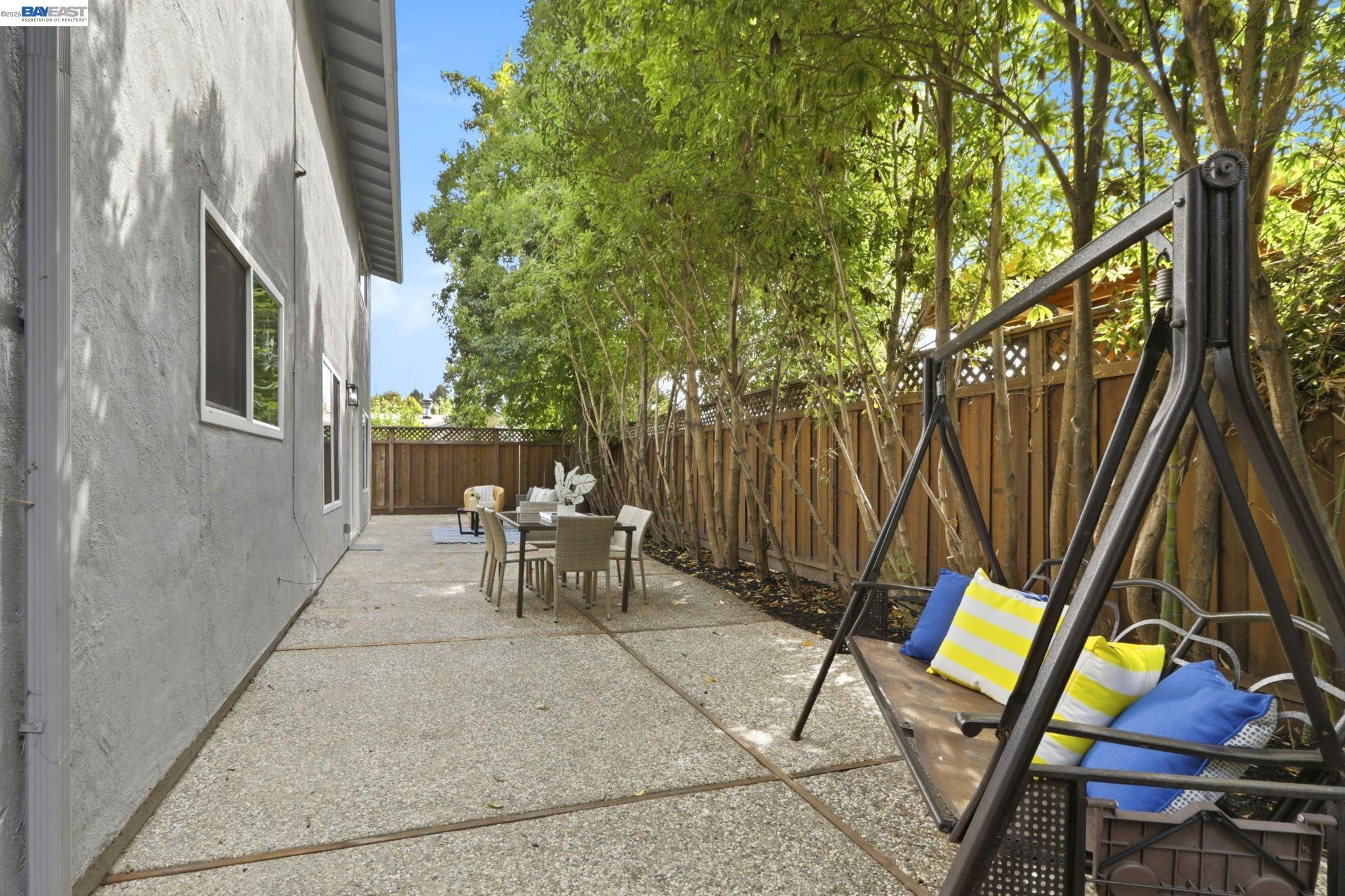 554 Beechmont Lane, Hayward CA 94544 — photo 44