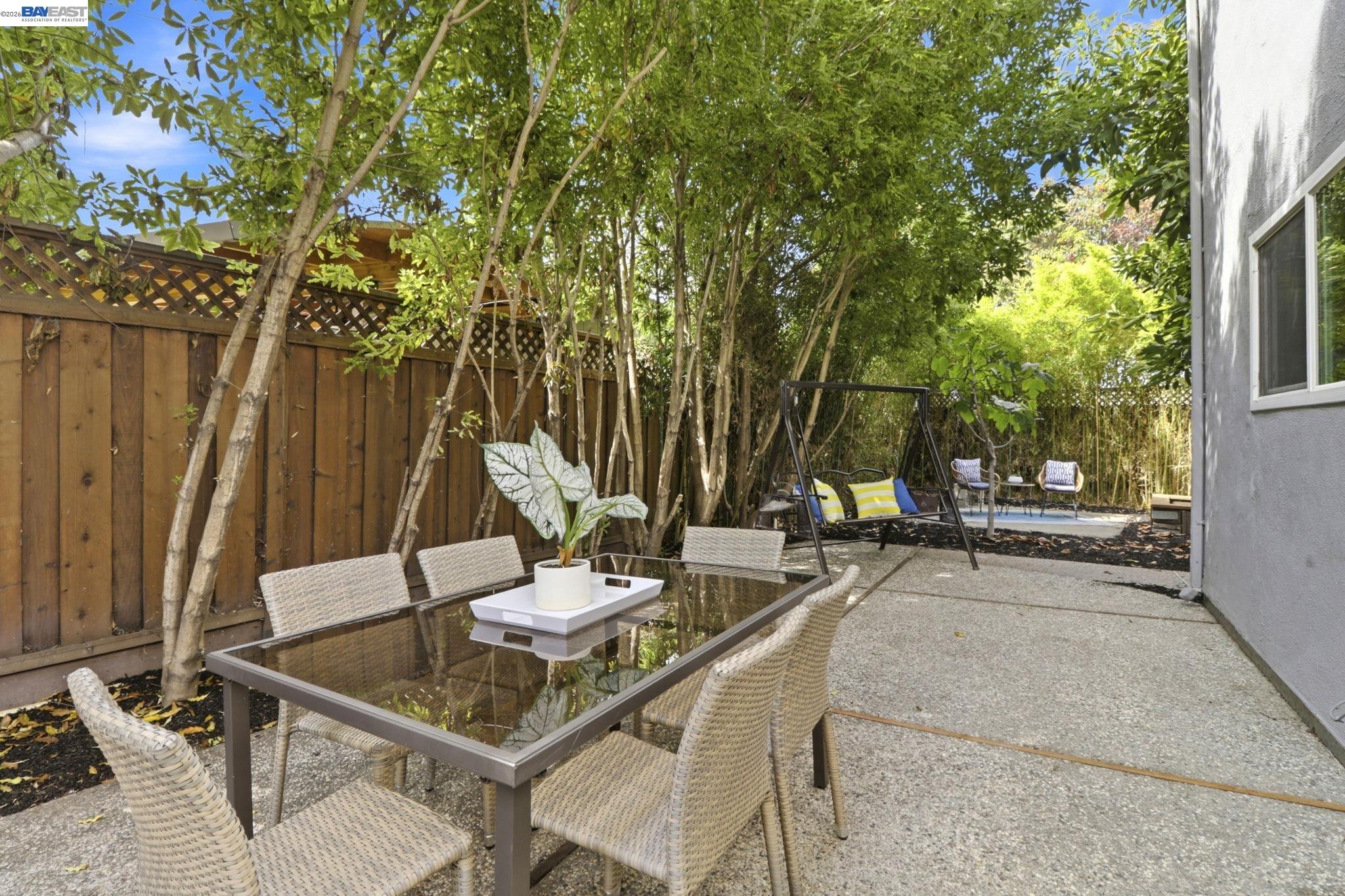 554 Beechmont Lane, Hayward CA 94544 — photo 45