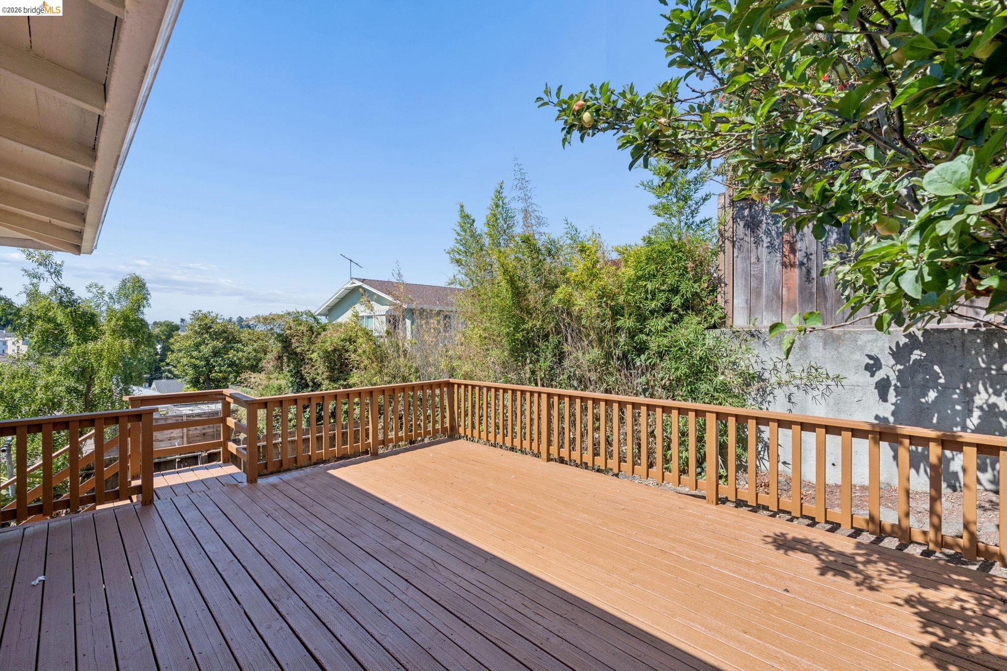 521 Zorah St, Oakland CA 94606 — photo 39