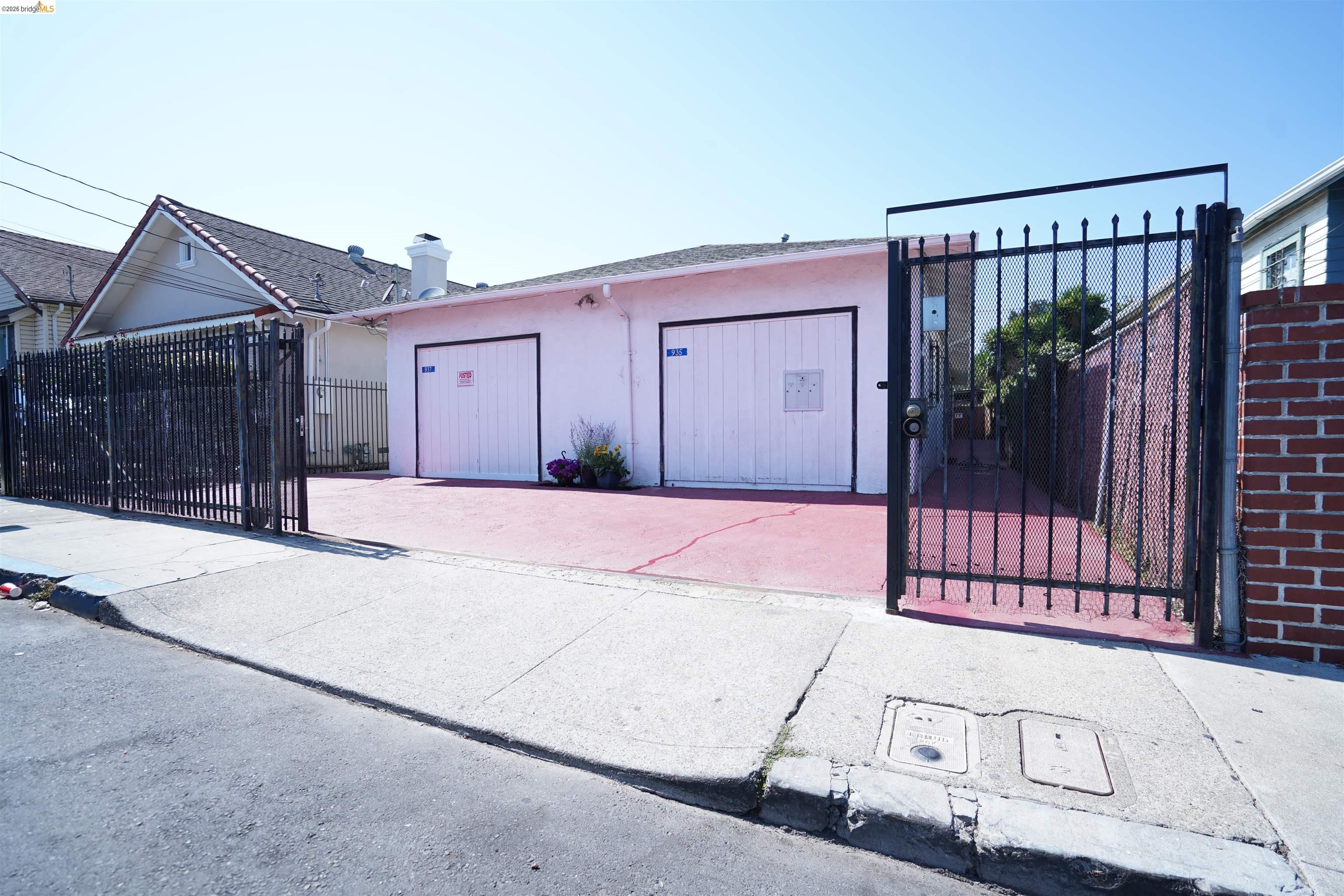 935 106Th Ave, Oakland CA 94603 — photo 16