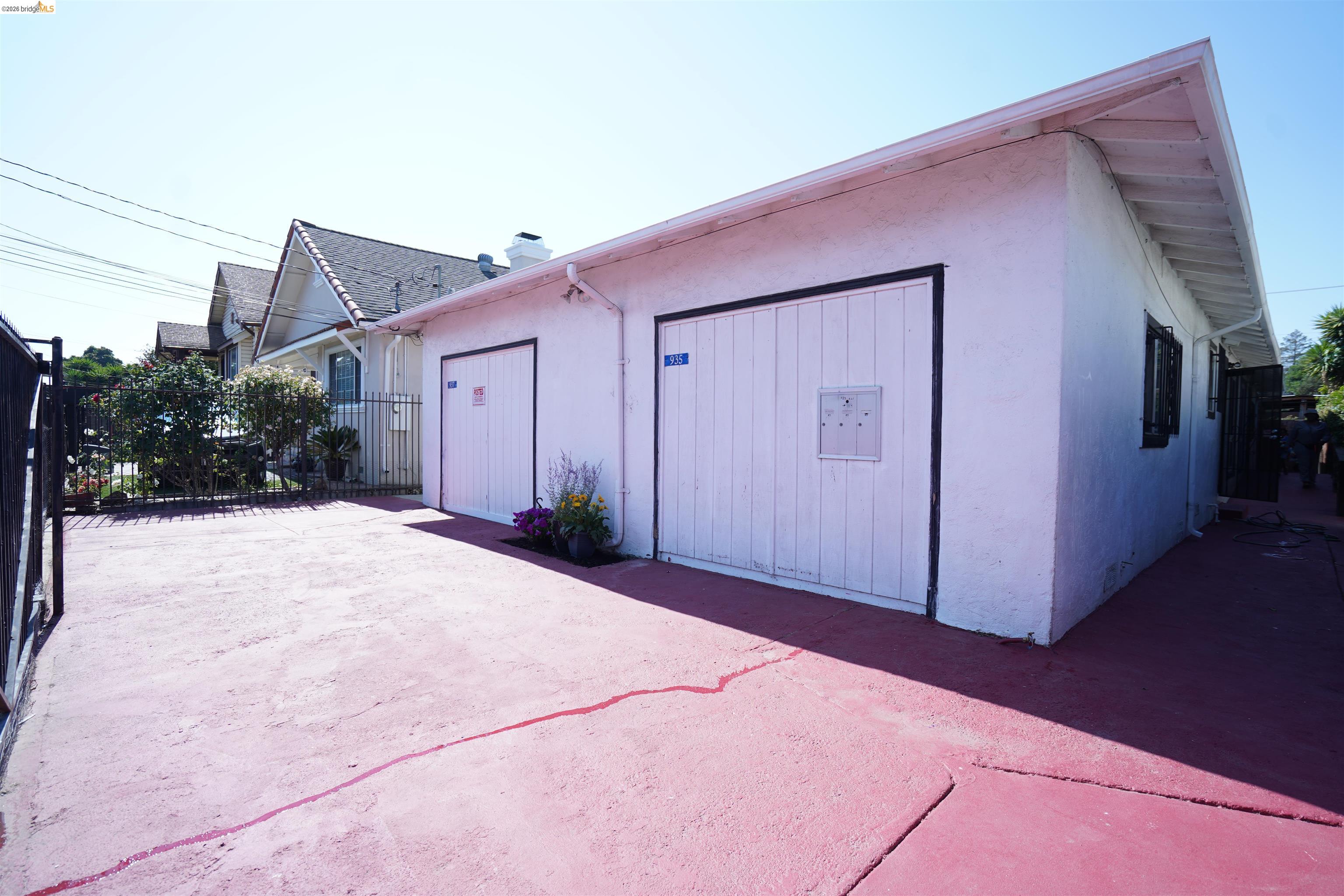 935 106Th Ave, Oakland CA 94603 — photo 17