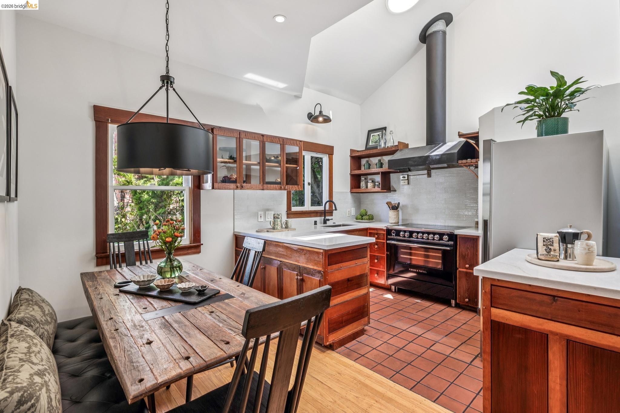 2435 Valley Street, Berkeley CA 94702 — photo 25