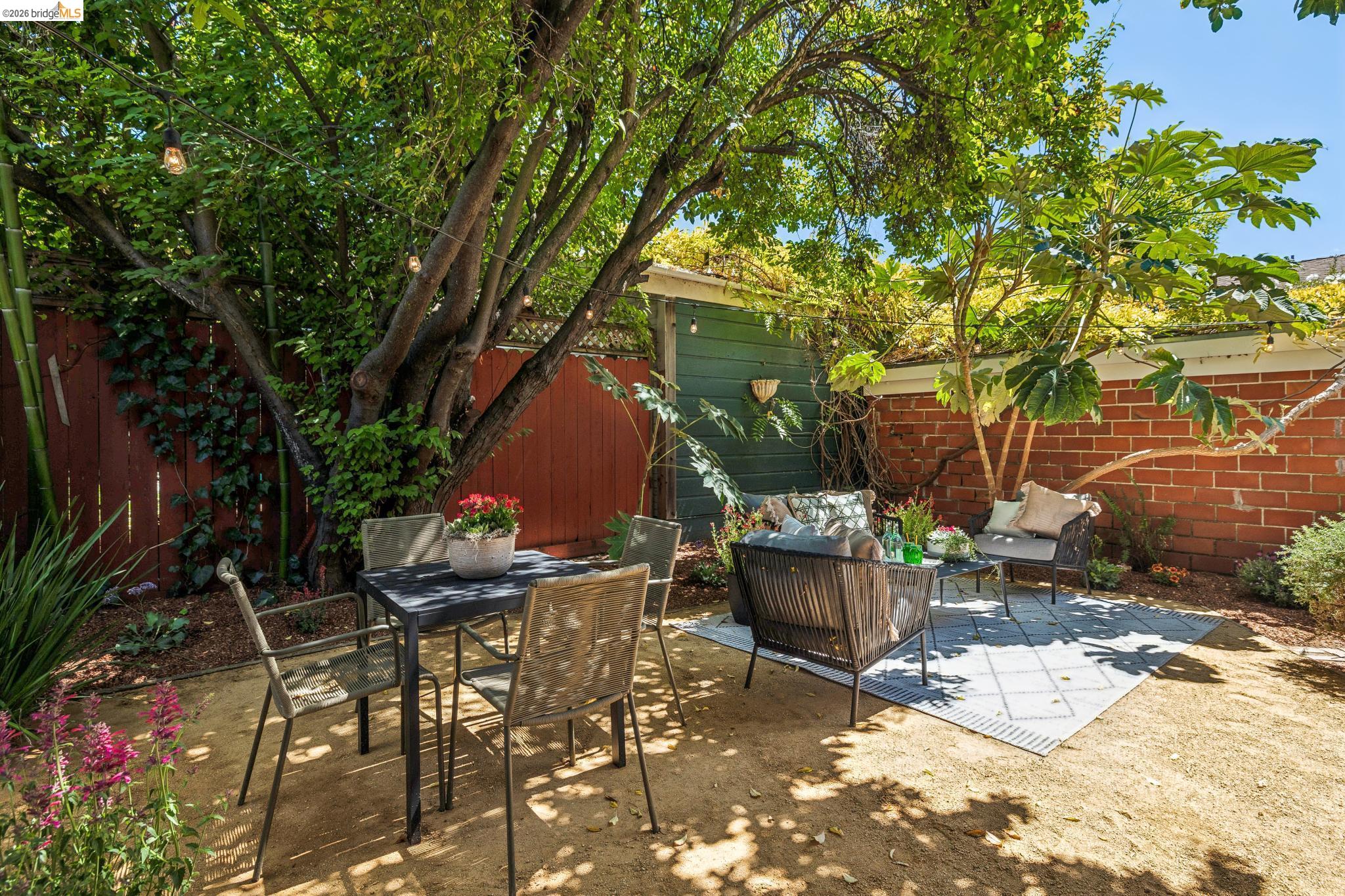 2435 Valley Street, Berkeley CA 94702 — photo 69