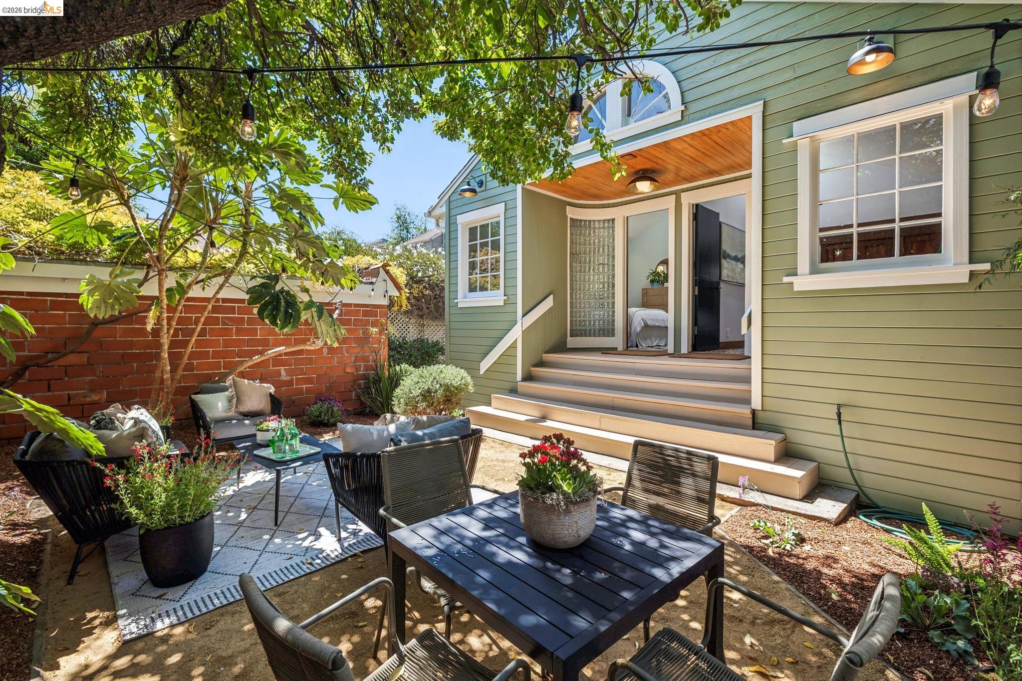 2435 Valley Street, Berkeley CA 94702 — photo 70