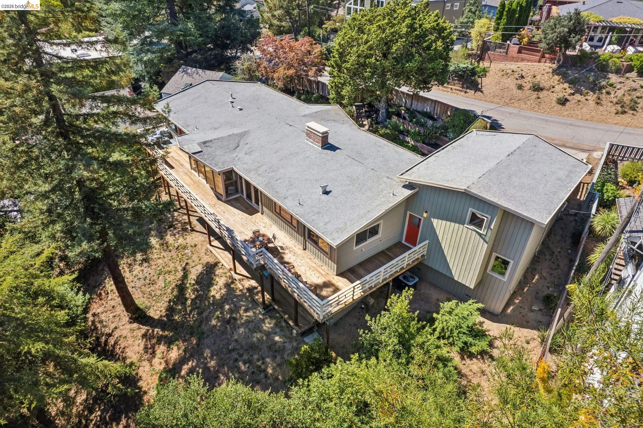 6040 Chelton Dr, Oakland CA 94611 — photo 49