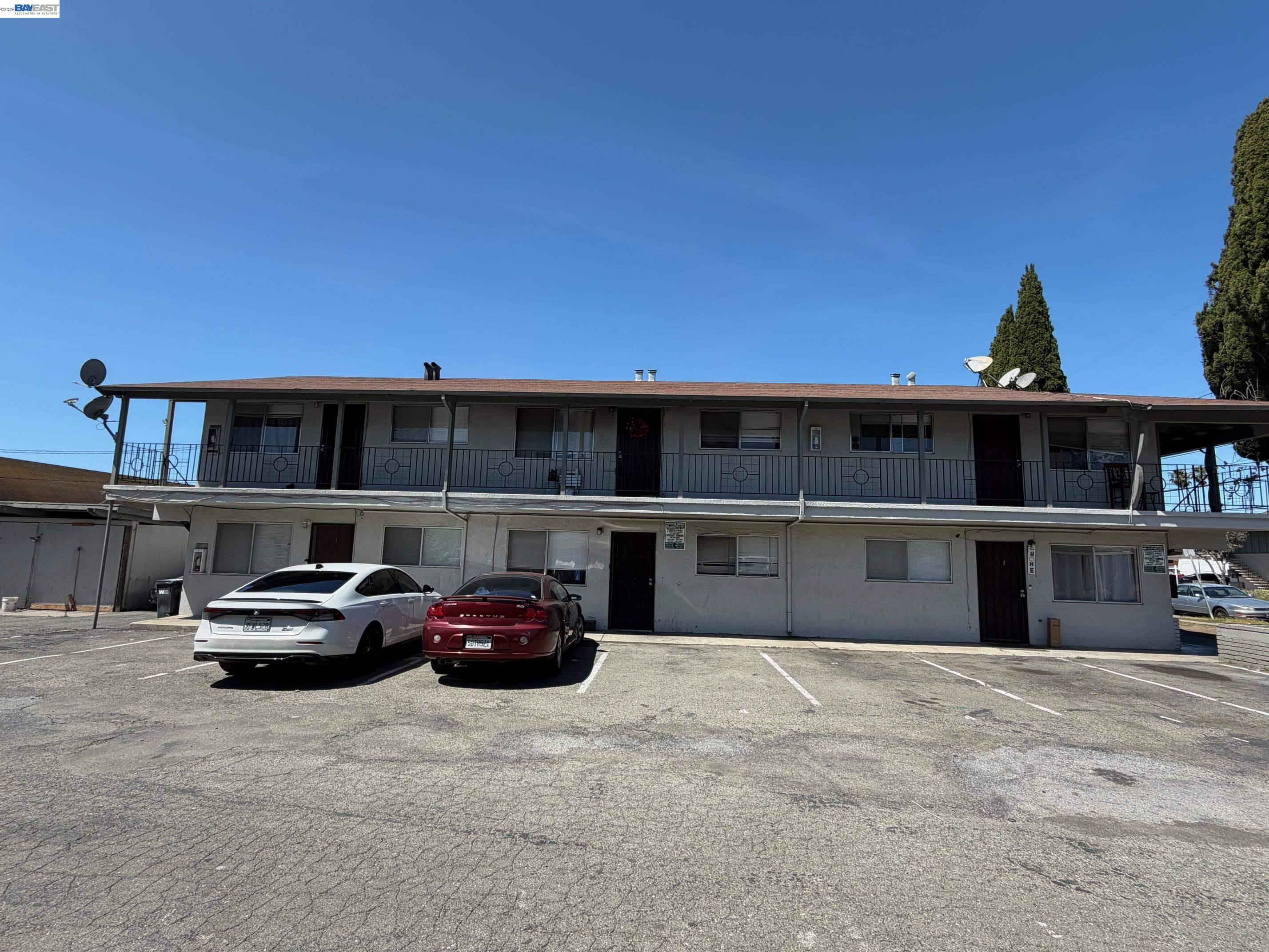 318 Dumont Ave, Hayward CA 94544 — photo 3
