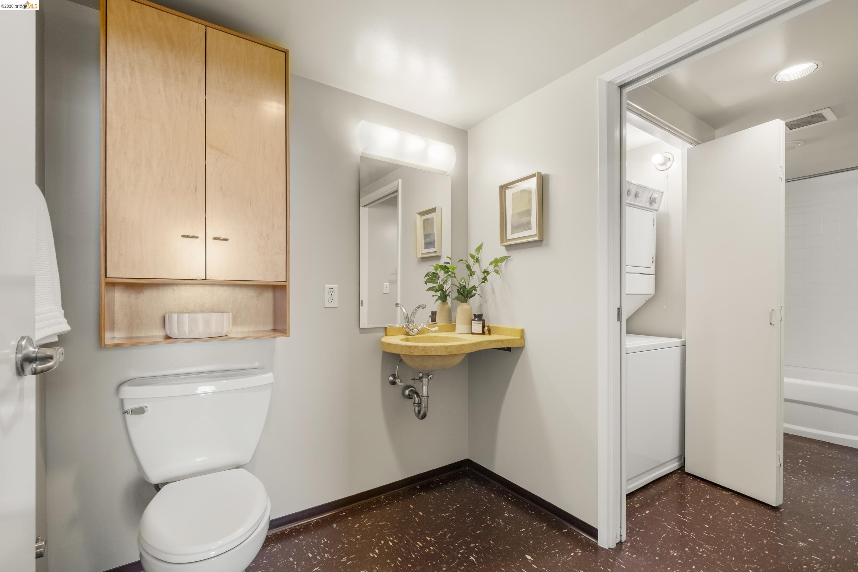1500 Park Ave 435