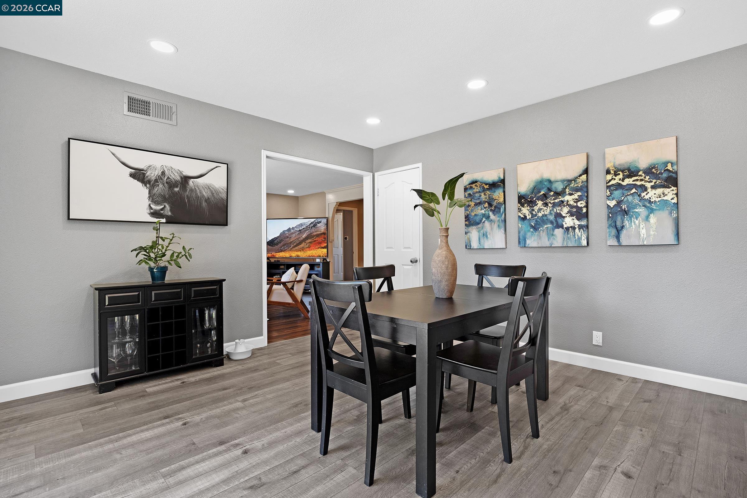 8569 Wicklow Ln, Dublin CA 94568 — photo 12