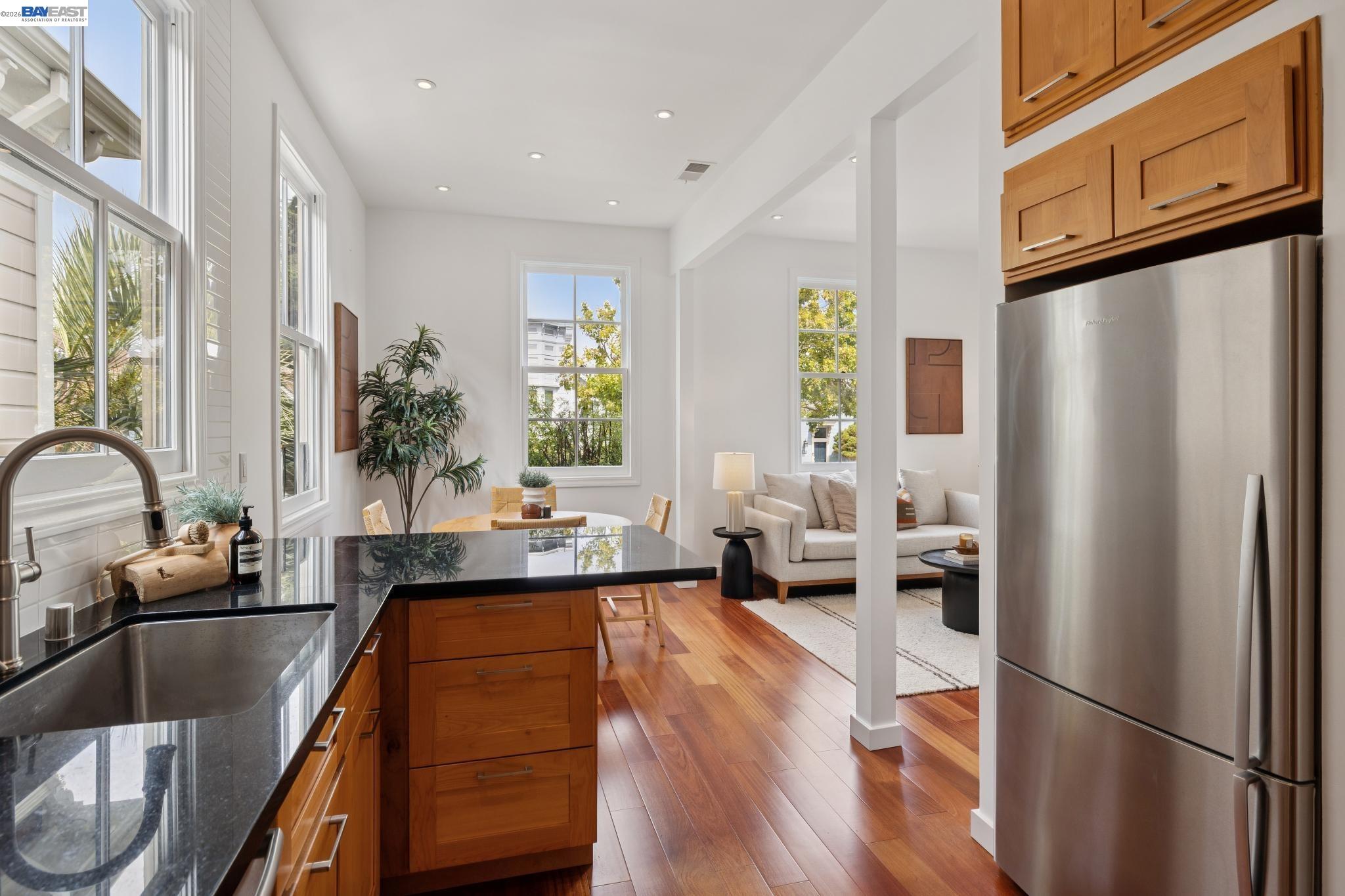 800 Delaware Street # 1020, Berkeley CA 94710 — photo 12