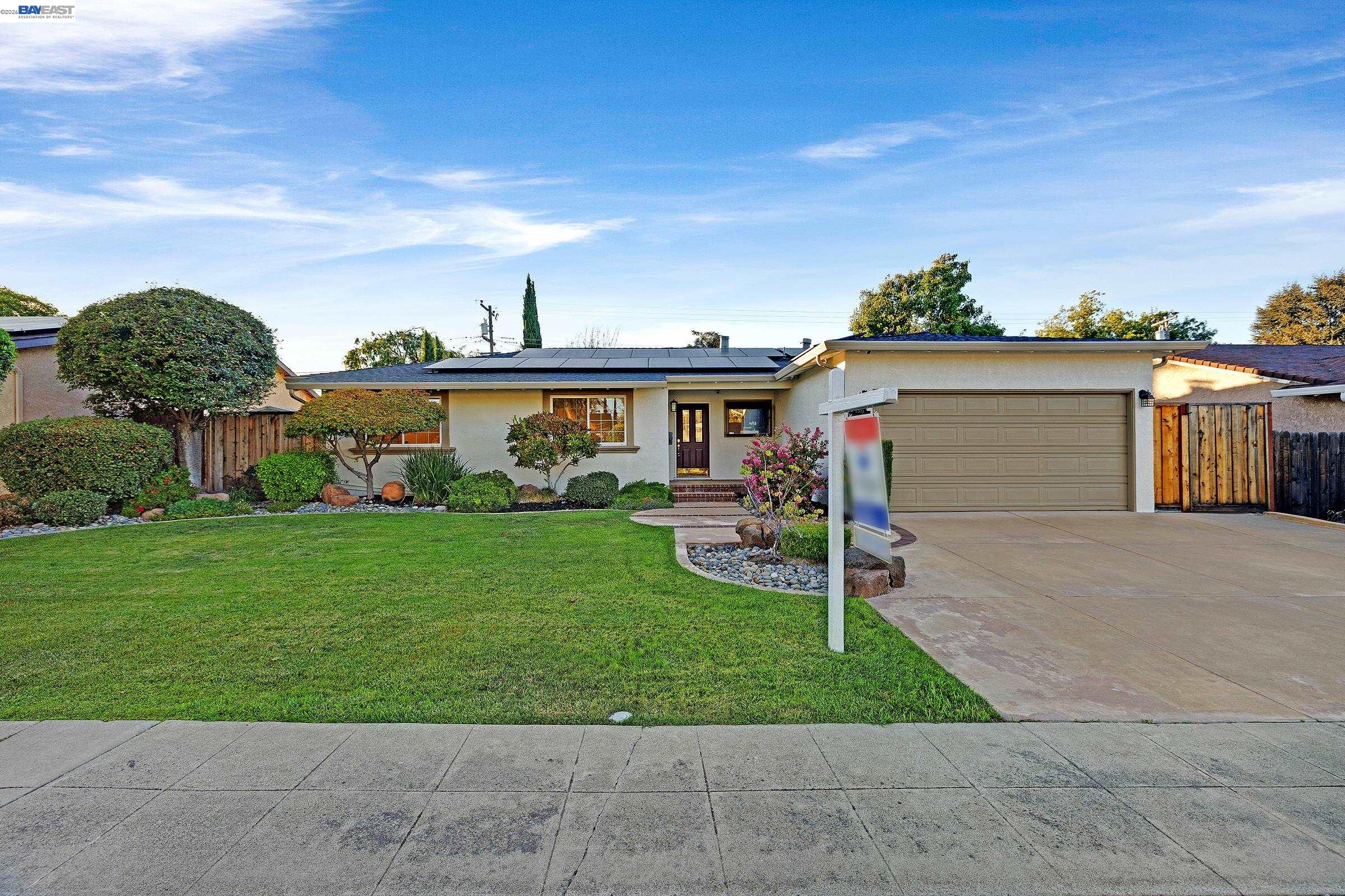 7581 Brighton Dr