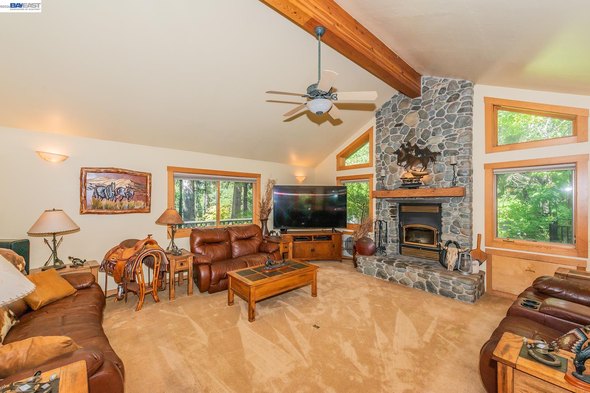 320 Airport Rd, Trinity Center CA 96091 — photo 5
