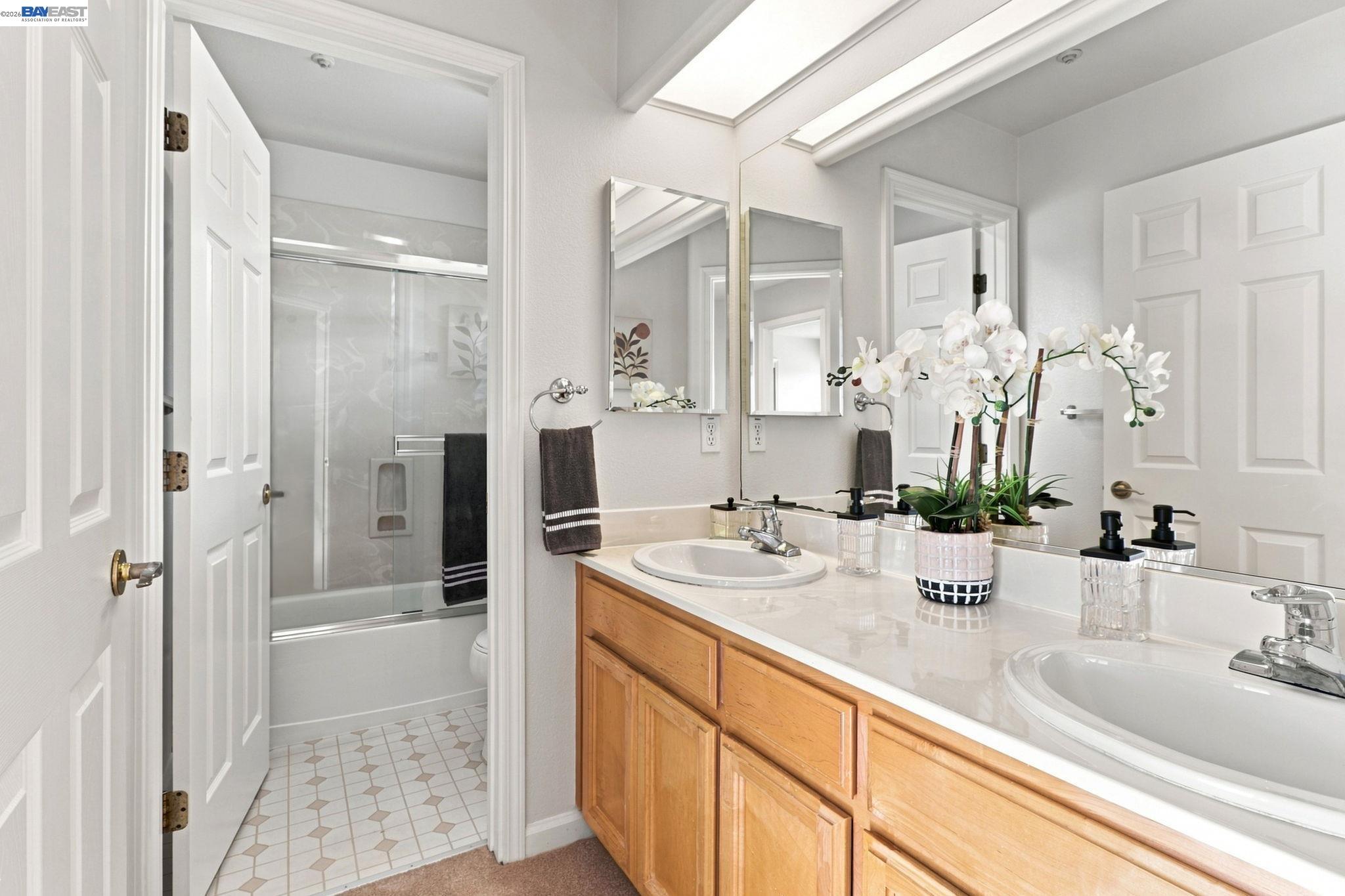 30898 Cambridge Way, Union City CA 94587 — photo 40