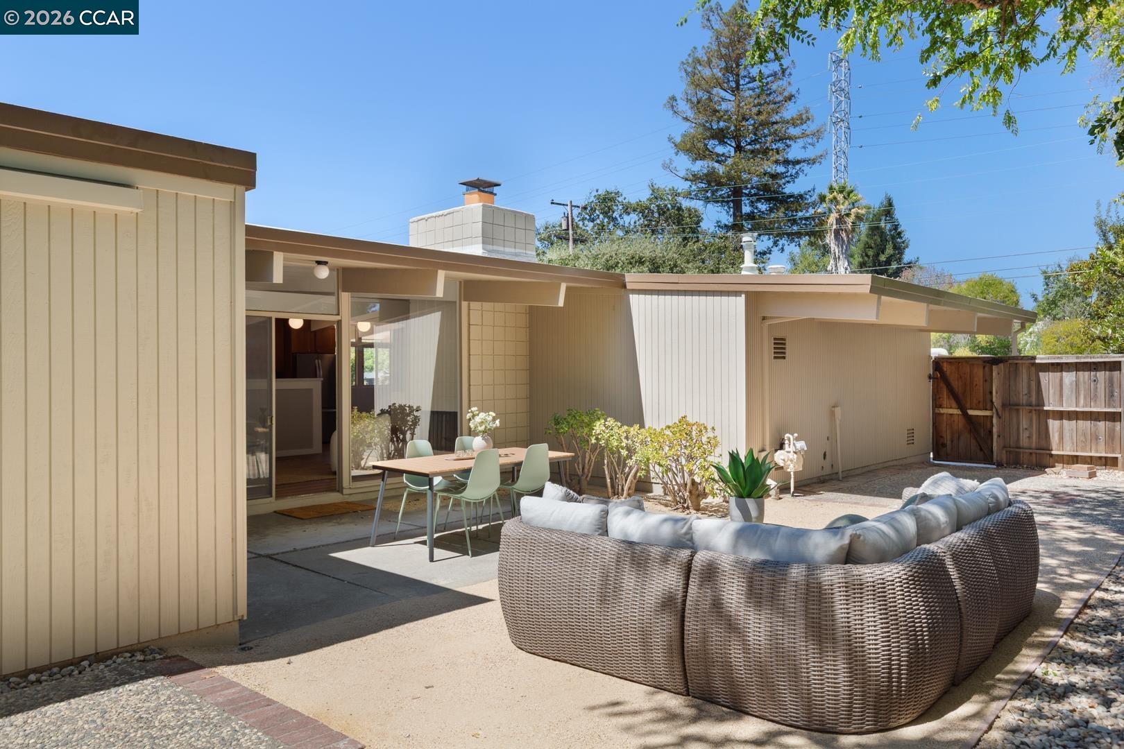 247 Los Cerros Ave, Walnut Creek CA 94598 — photo 47